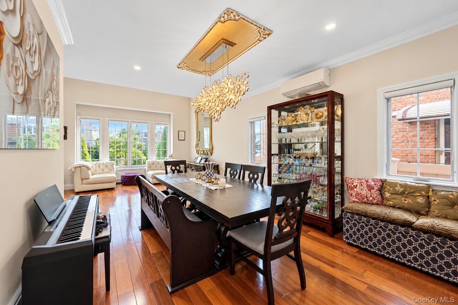 Single Family 19th Avenue  Queens, NY 11357, MLS-1057939-17