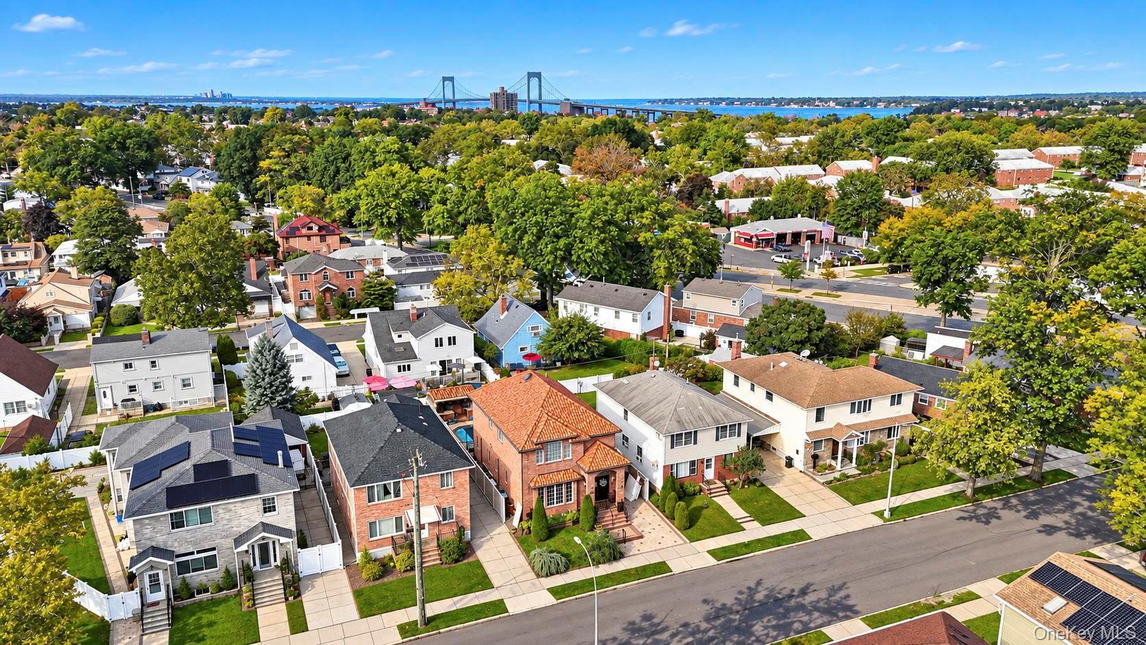 Single Family 19th Avenue  Queens, NY 11357, MLS-1057939-45