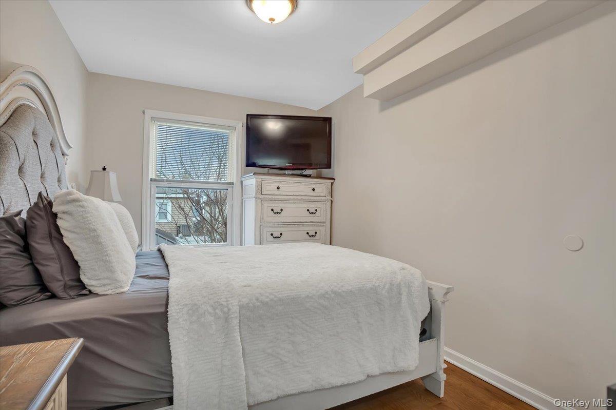 Single Family 163rd Drive Queens, NY 11414, MLS-1057948-11