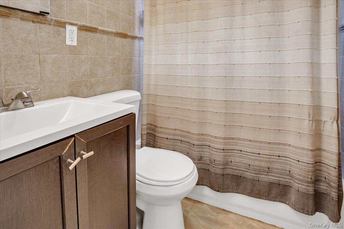 Single Family 163rd Drive Queens, NY 11414, MLS-1057948-12