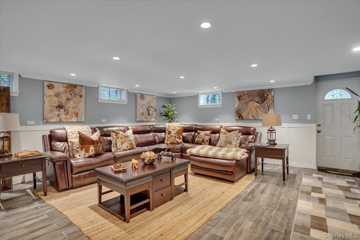 Single Family 163rd Drive Queens, NY 11414, MLS-1057948-15