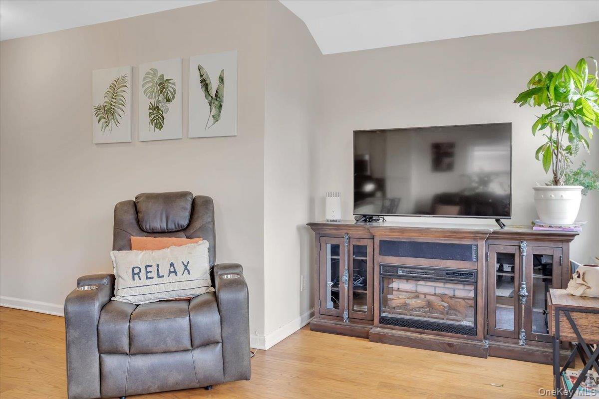 Single Family 163rd Drive Queens, NY 11414, MLS-1057948-24