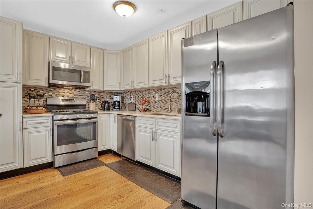 Single Family 163rd Drive Queens, NY 11414, MLS-1057948-5