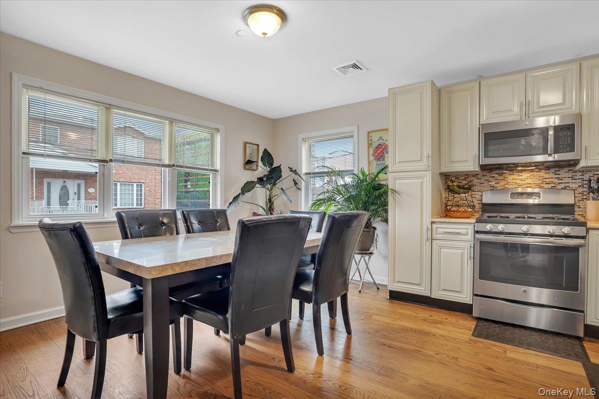 Single Family 163rd Drive Queens, NY 11414, MLS-1057948-7