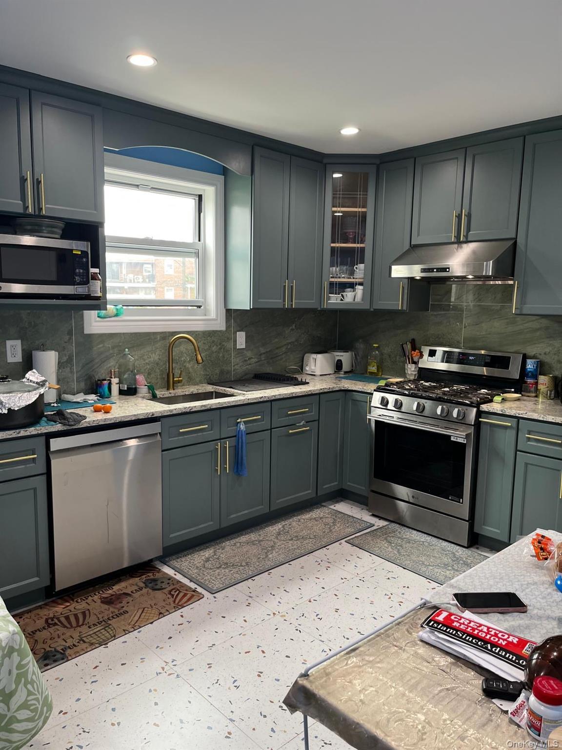 Single Family Chapin Court  Queens, NY 11432, MLS-1057953-30