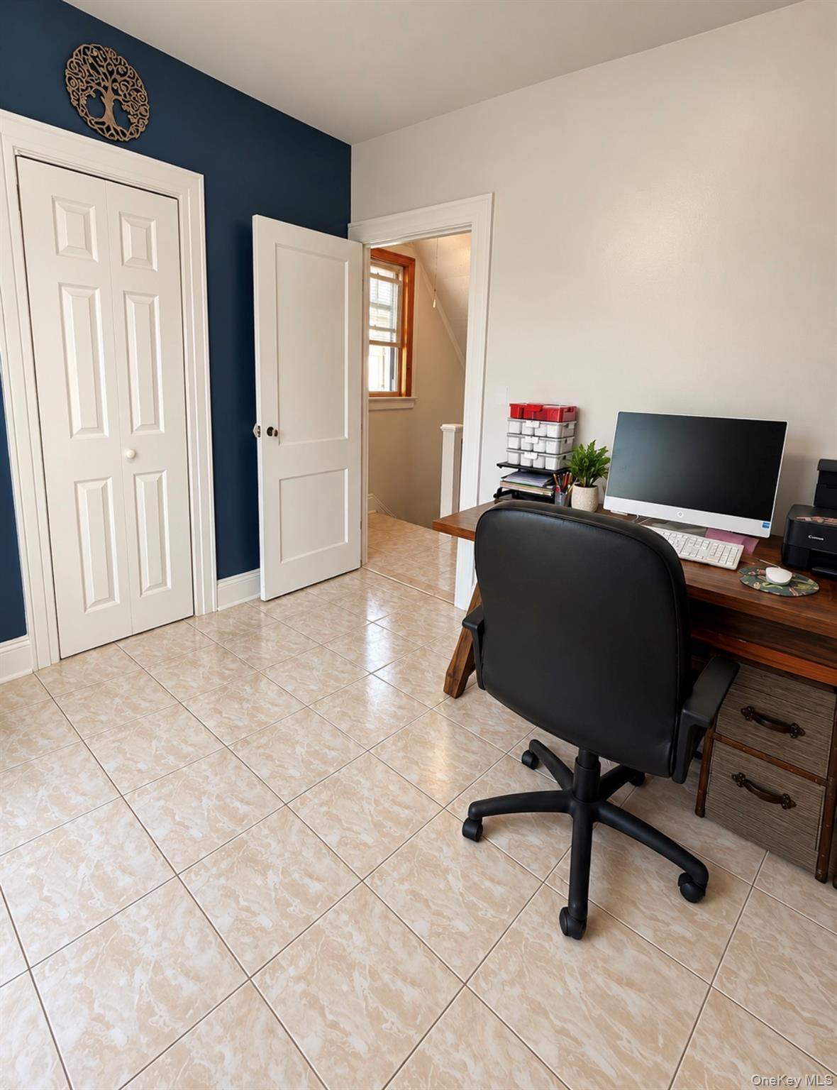 Single Family 64th Place  Queens, NY 11385, MLS-1057959-20