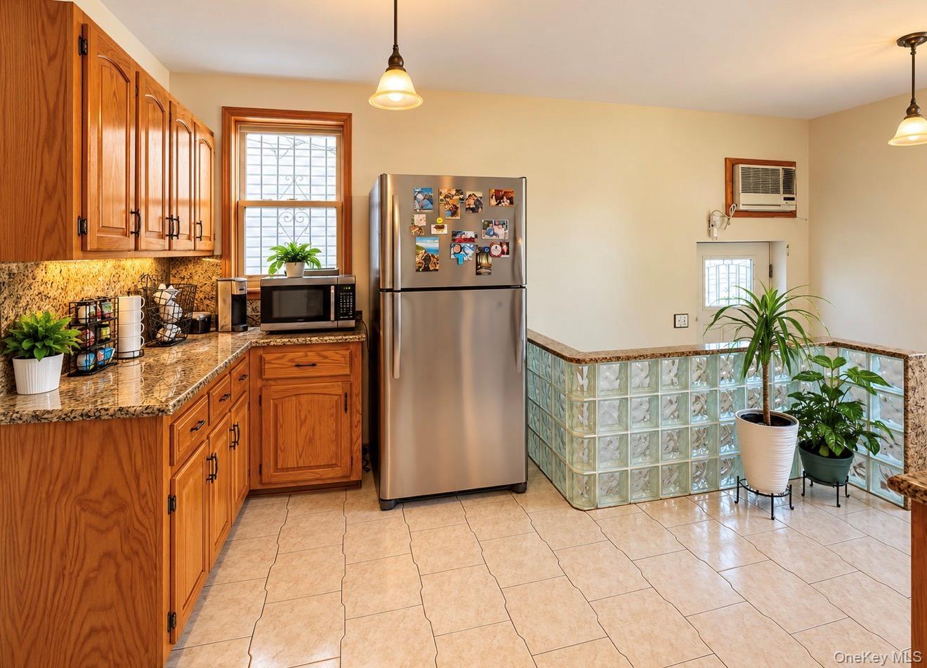 Single Family 64th Place  Queens, NY 11385, MLS-1057959-9