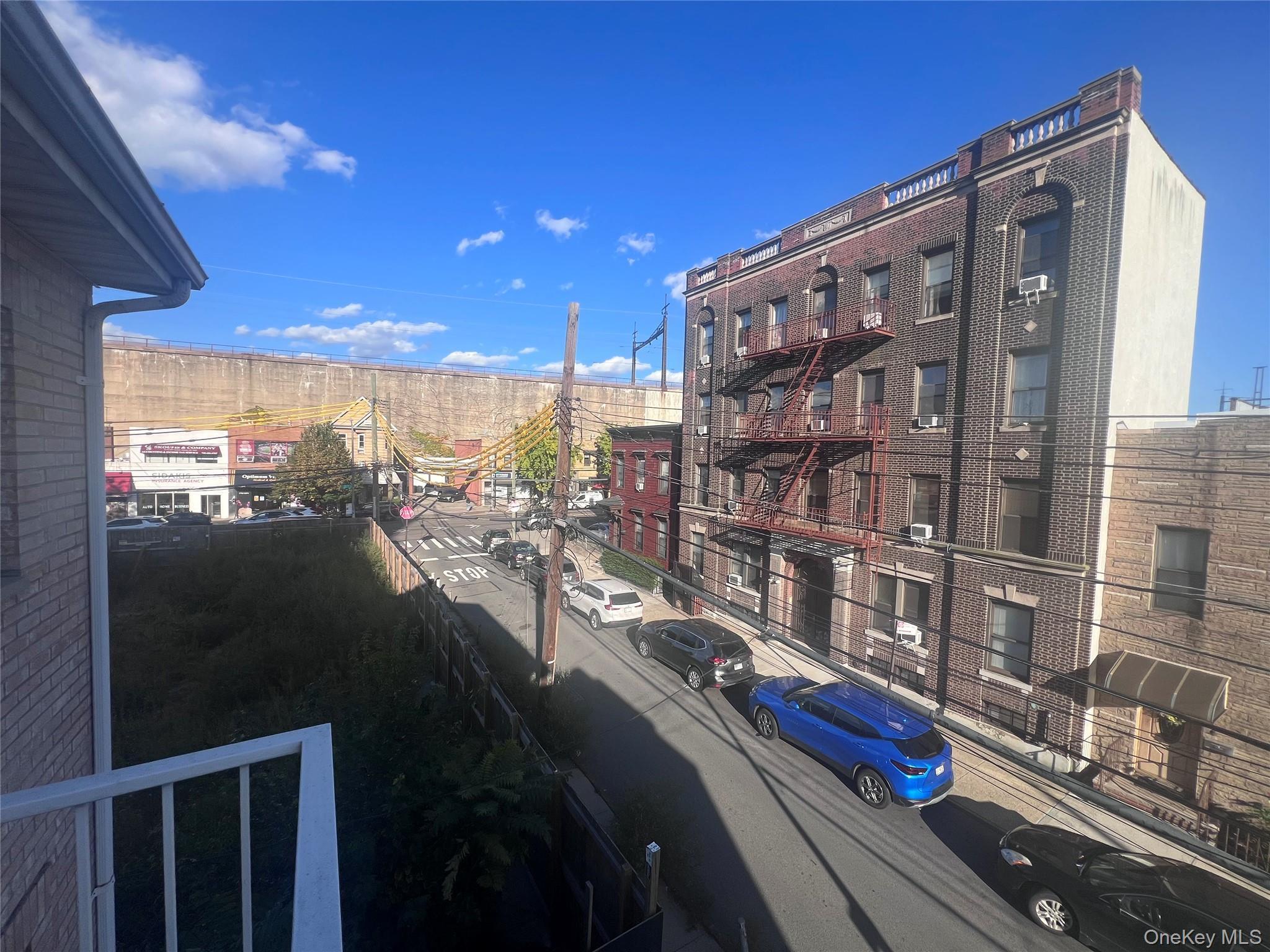Single Family 32nd Street Queens, NY 11105, MLS-1058037-4