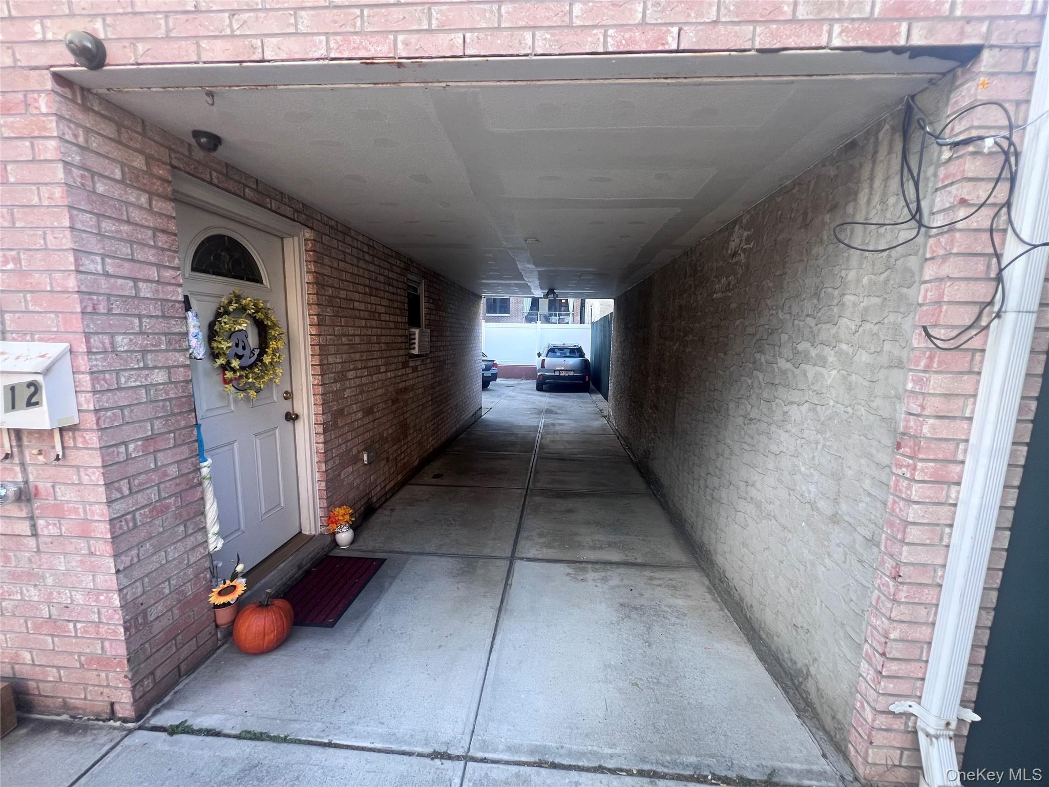Single Family 32nd Street Queens, NY 11105, MLS-1058037-6