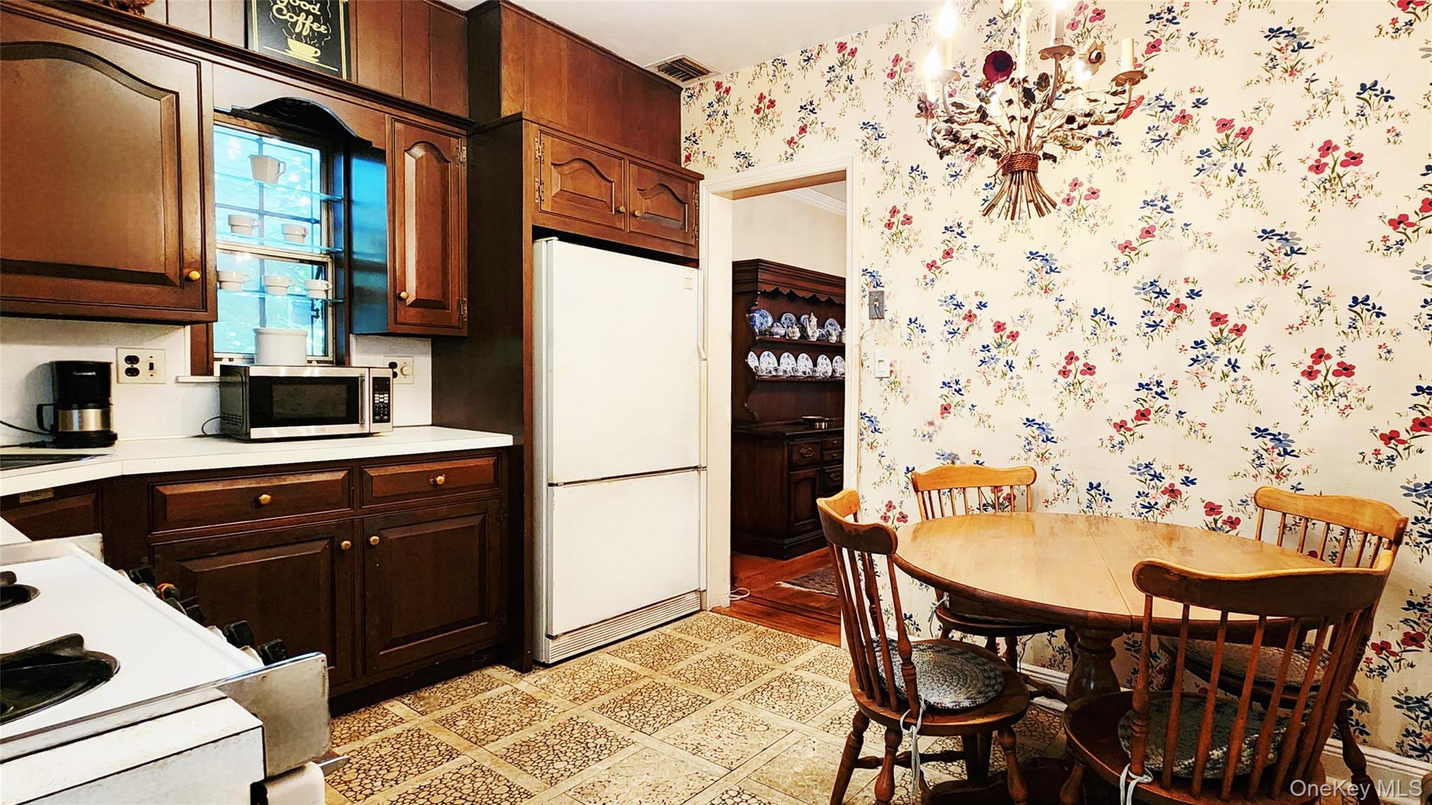 Single Family 175th Street Queens, NY 11366, MLS-1058057-6