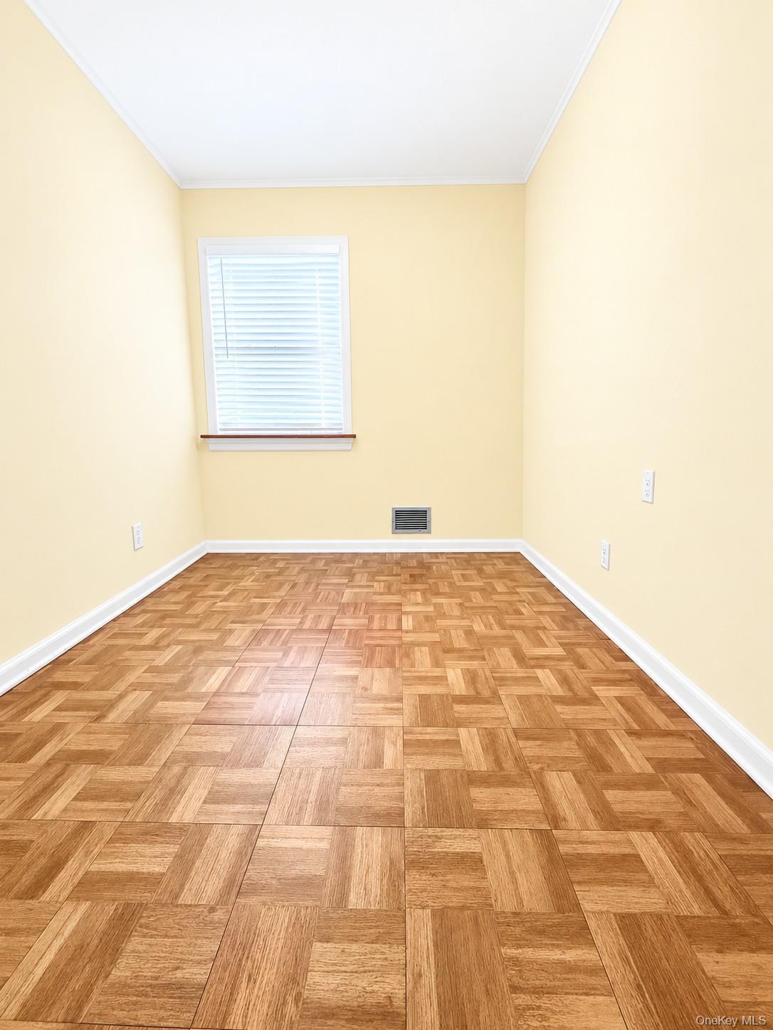 Single Family Bell Boulevard Queens, NY 11364, MLS-1058059-14
