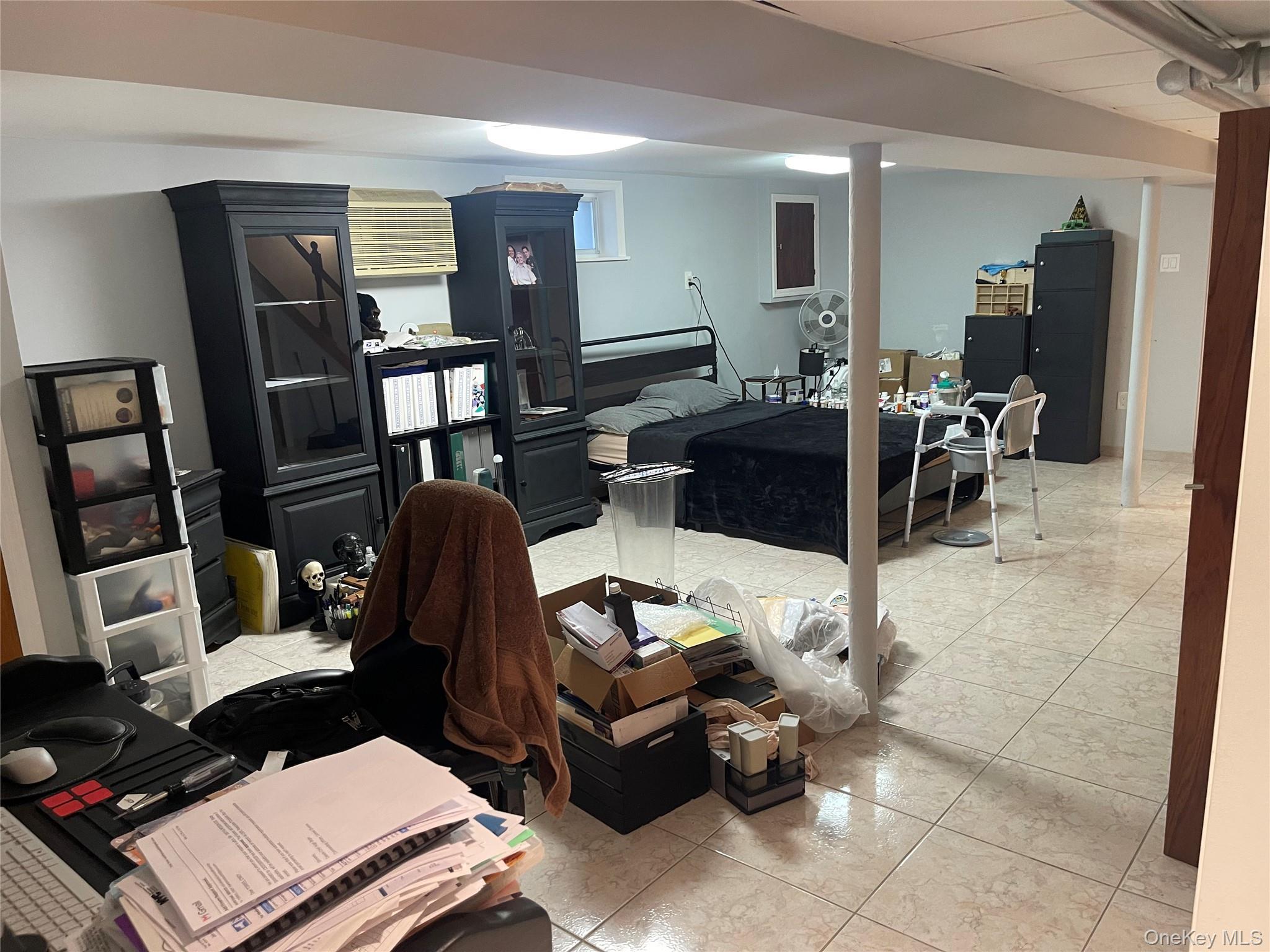 Single Family 76th Street Queens, NY 11385, MLS-1058081-24