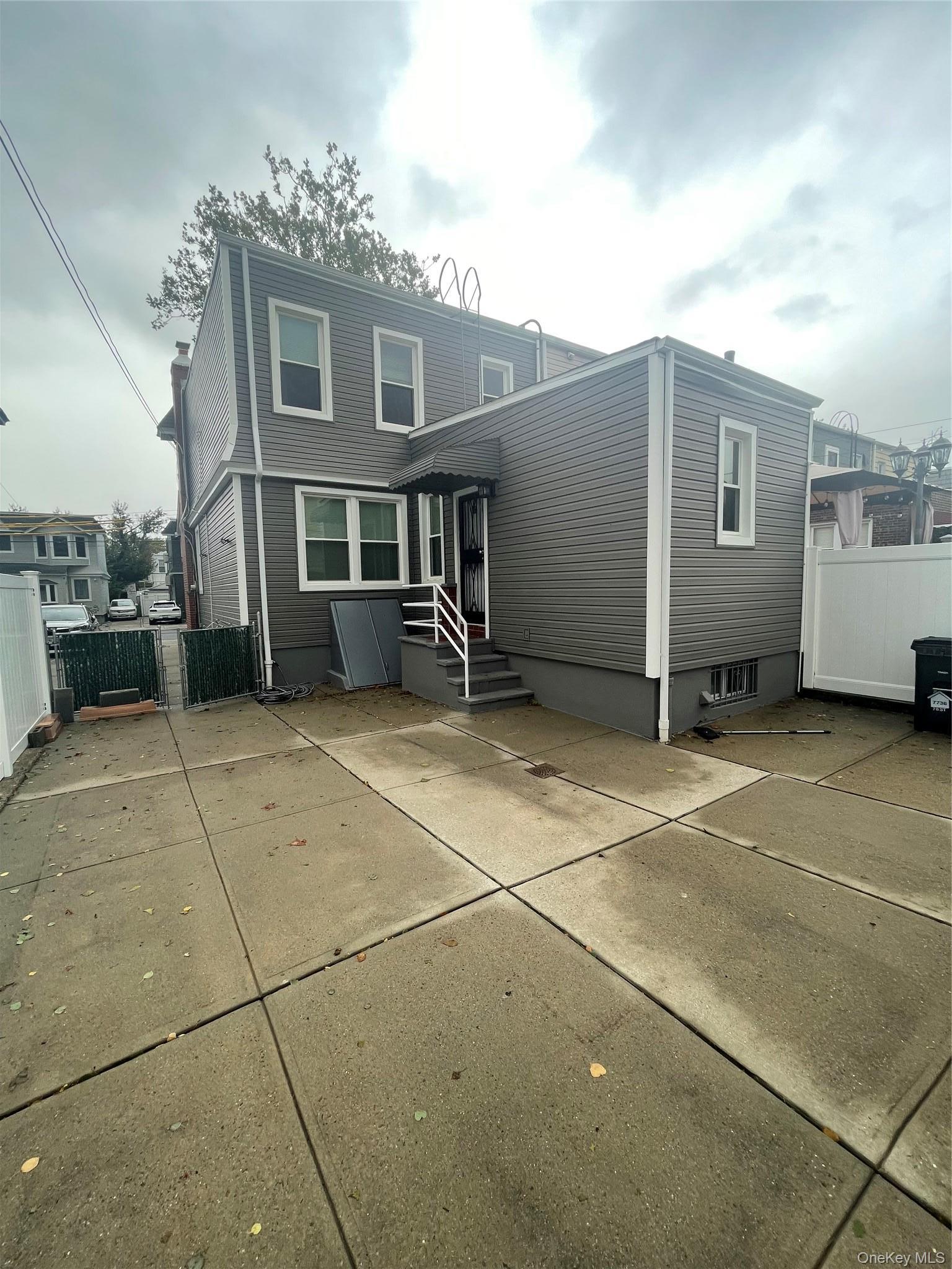 Single Family 76th Street Queens, NY 11385, MLS-1058081-5