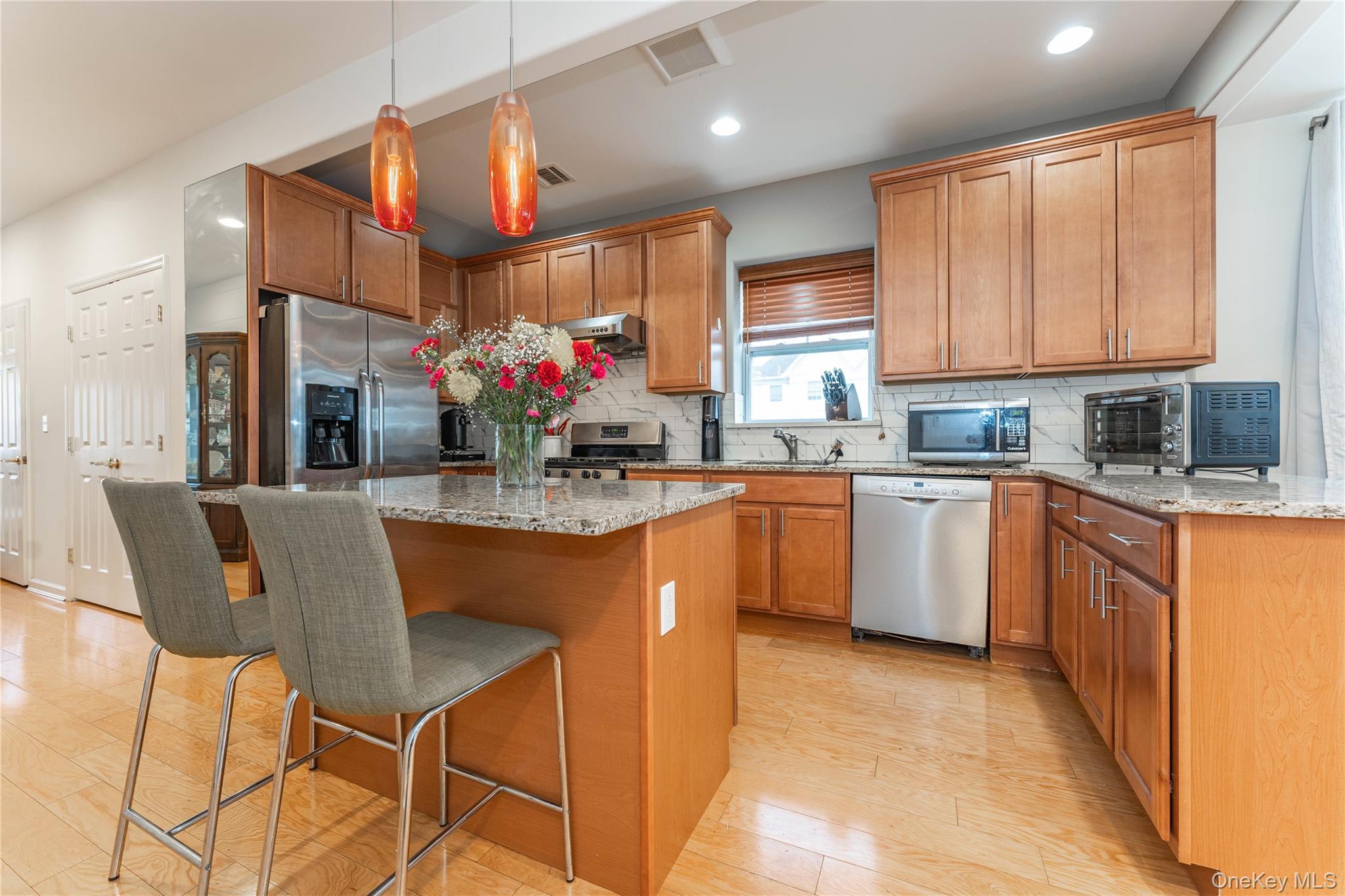Single Family Compass Place Queens, NY 11692, MLS-1058087-7
