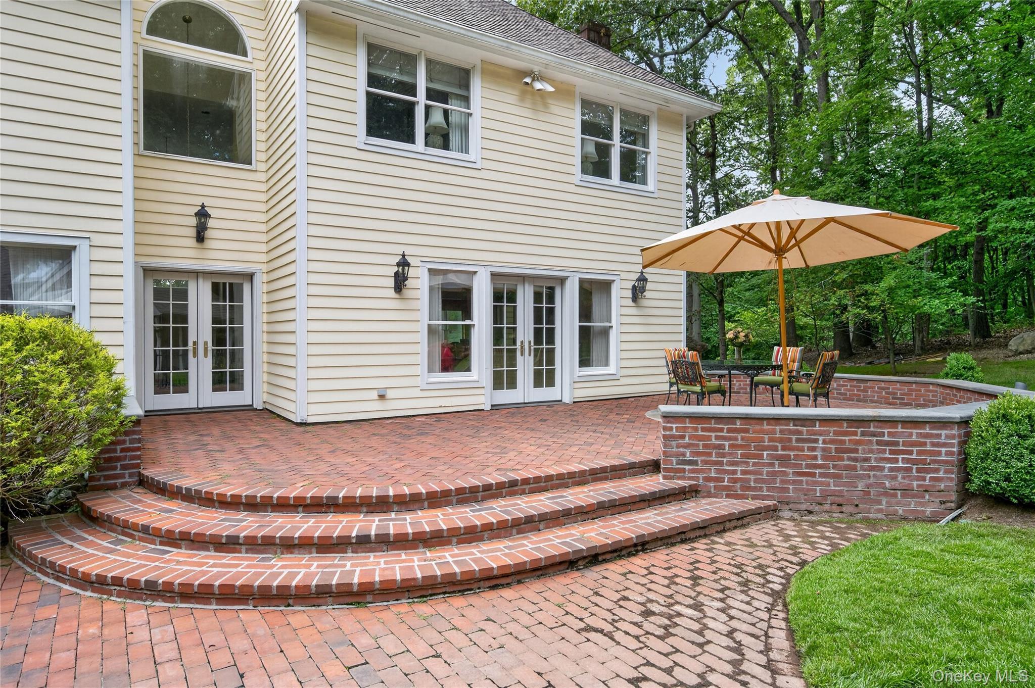 Single Family Cove Neck Road  Nassau County, NY 11771, MLS-1058118-31