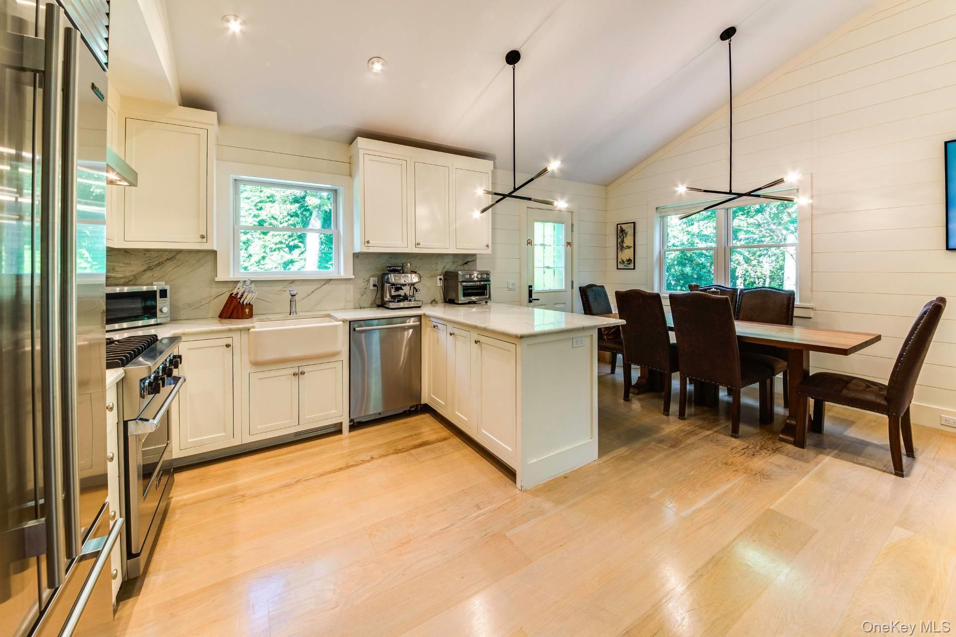 Single Family Crystal Drive Suffolk County, NY 11937, MLS-1058135-14