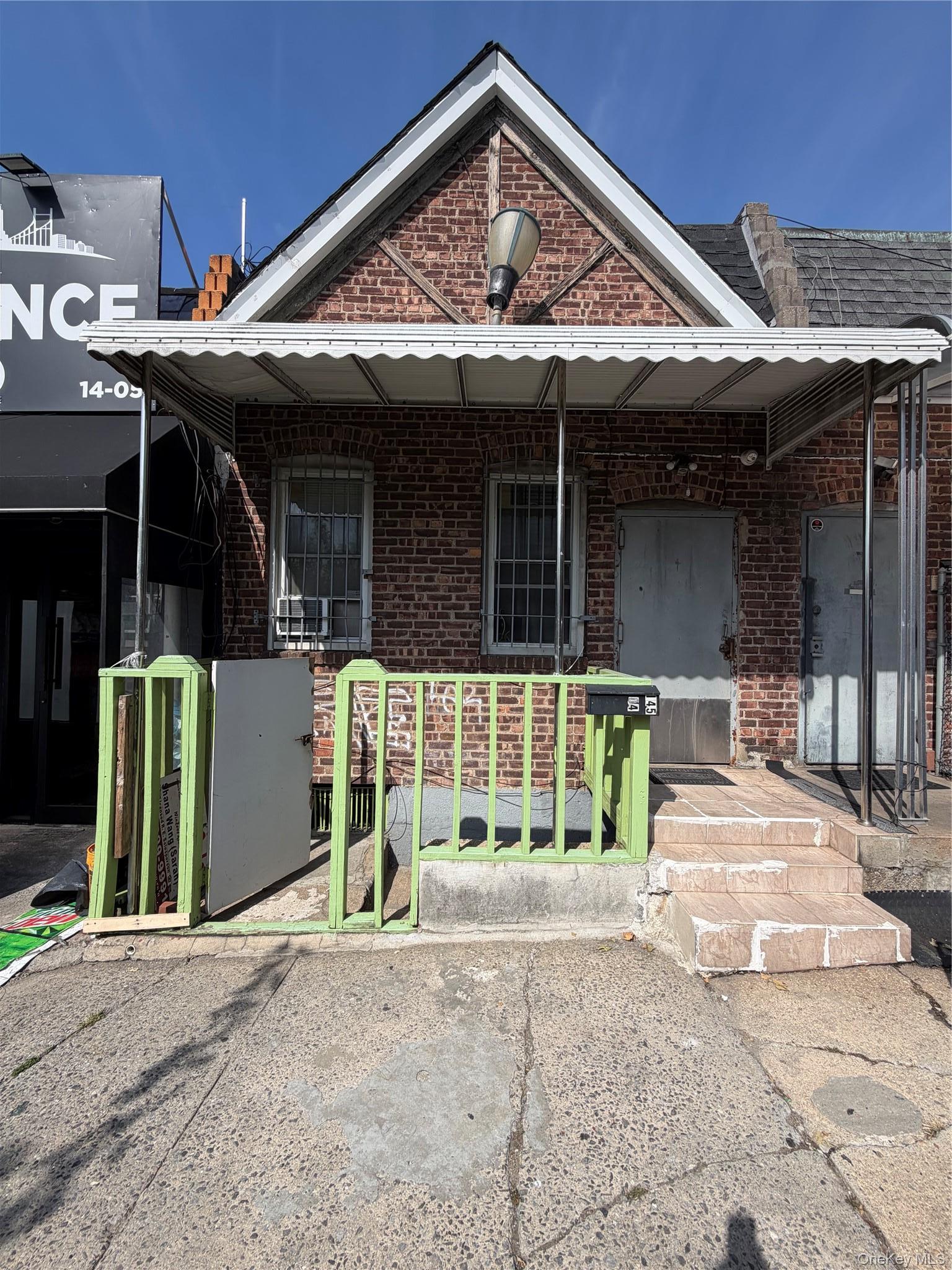 Single Family 14th Avenue Queens, NY 11357, MLS-1058228-3