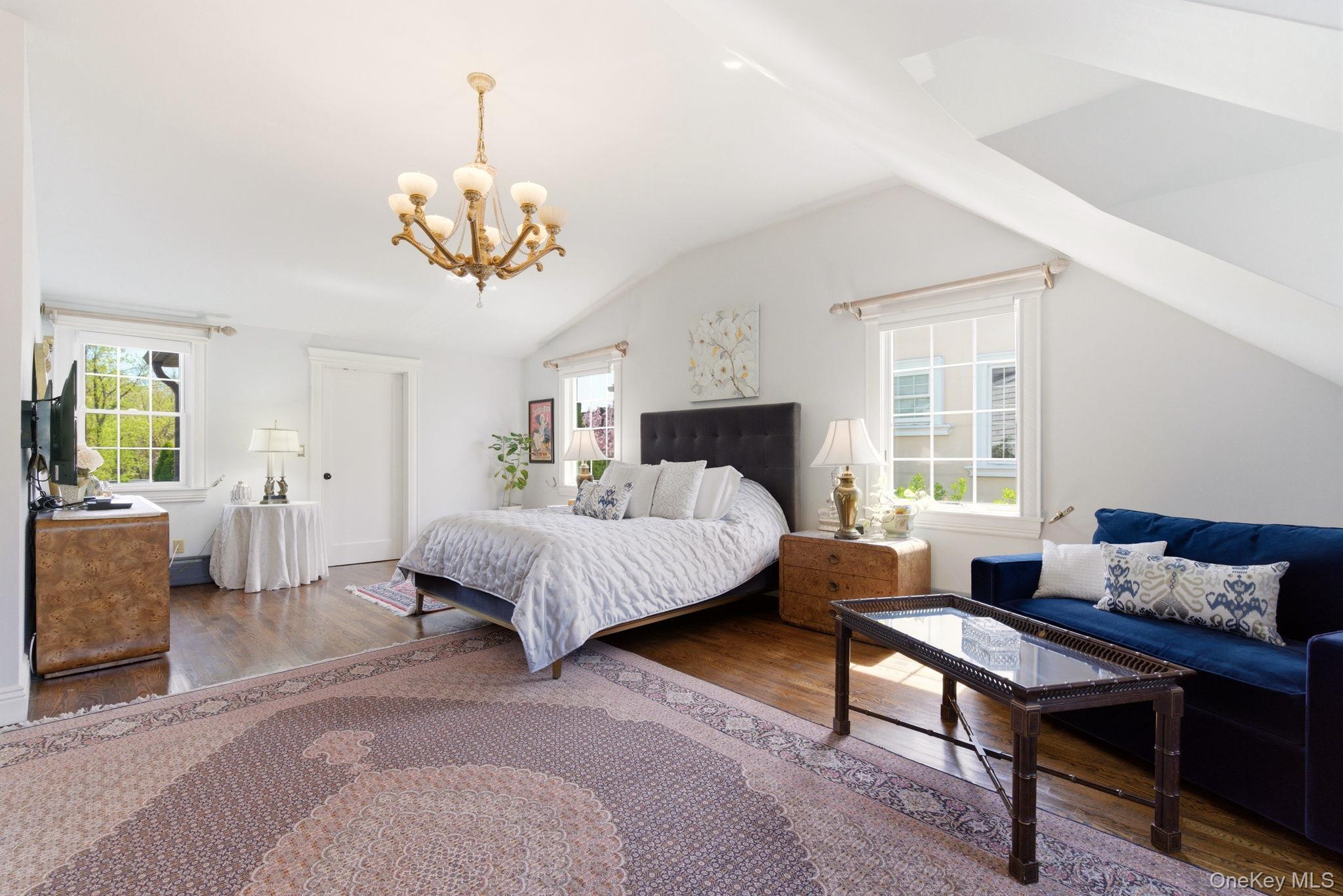 Single Family Burton Street Queens, NY 11357, MLS-1058258-33