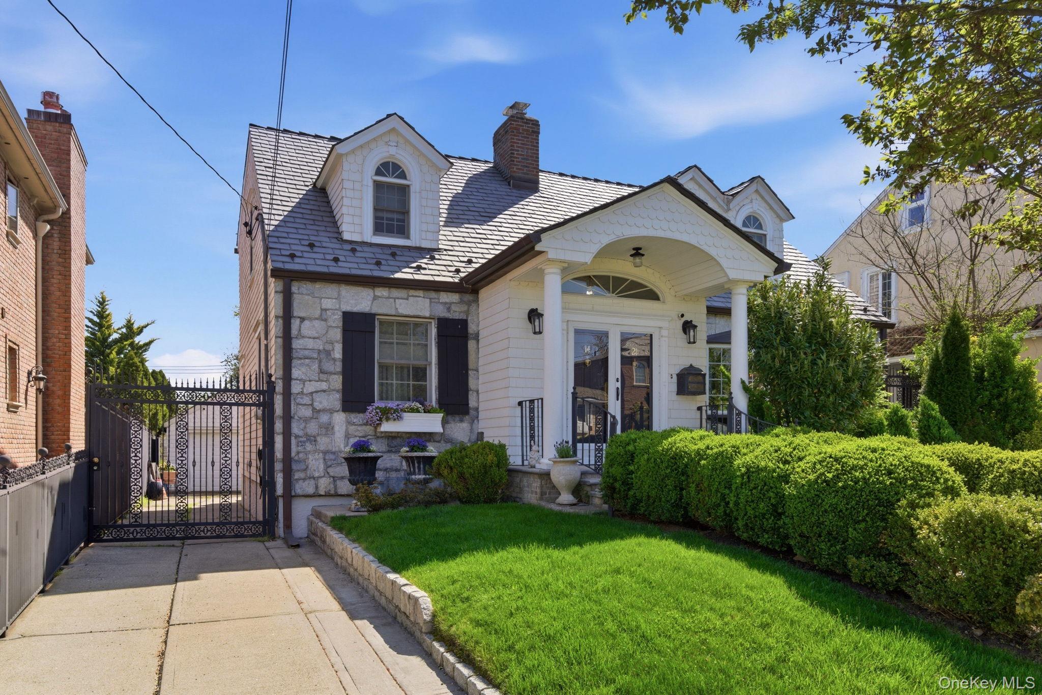 Single Family Burton Street Queens, NY 11357, MLS-1058258-4