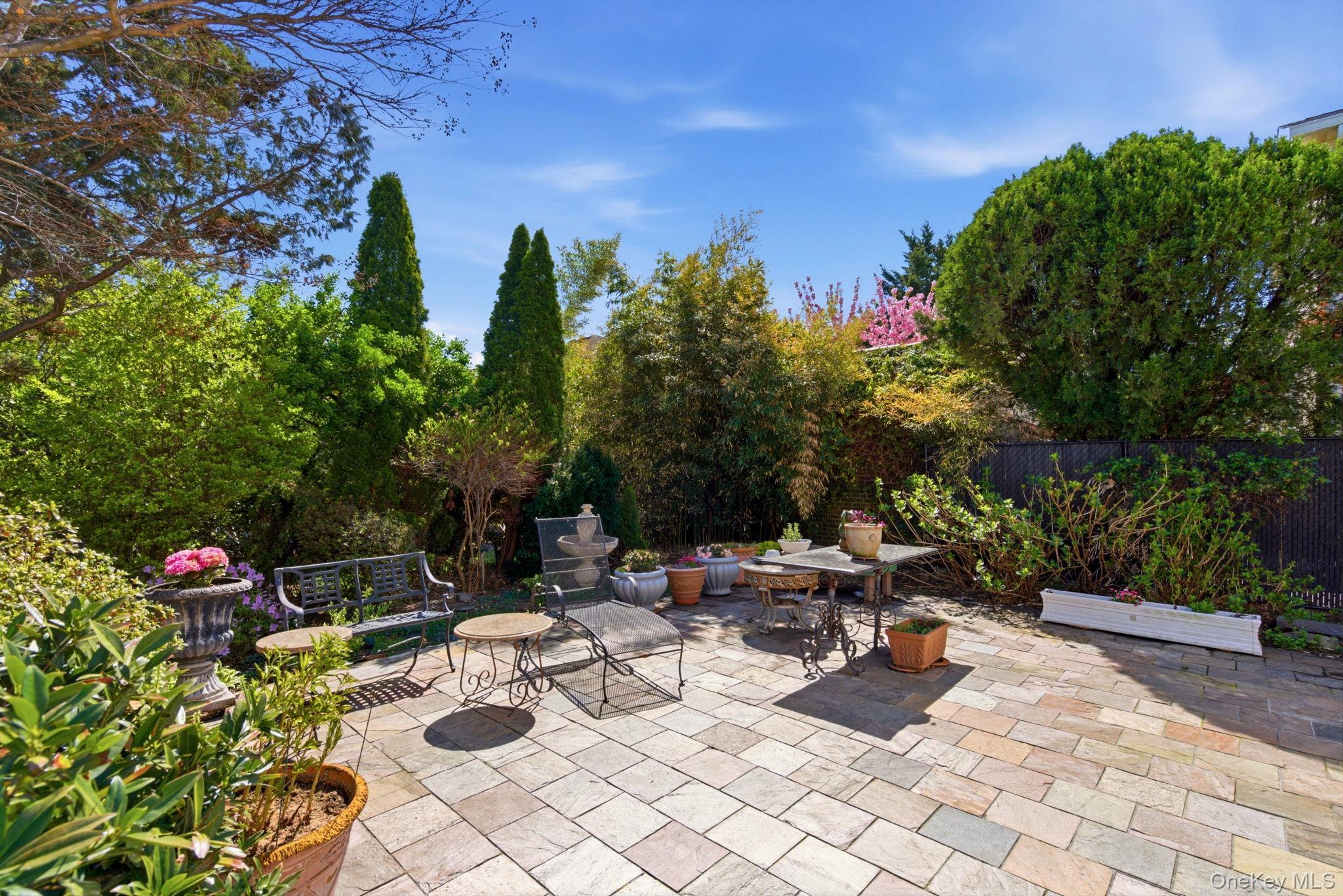 Single Family Burton Street Queens, NY 11357, MLS-1058258-42