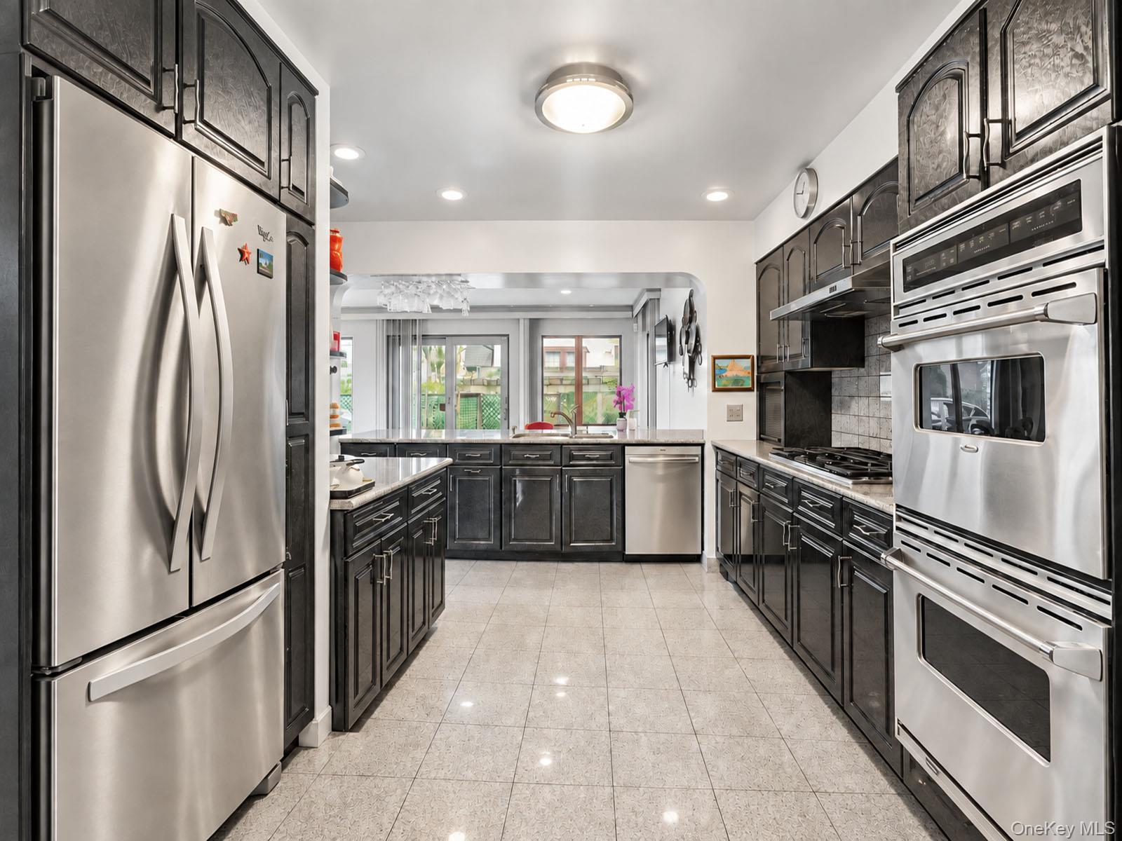 Single Family 35th Avenue  Queens, NY 11358, MLS-1058268-17