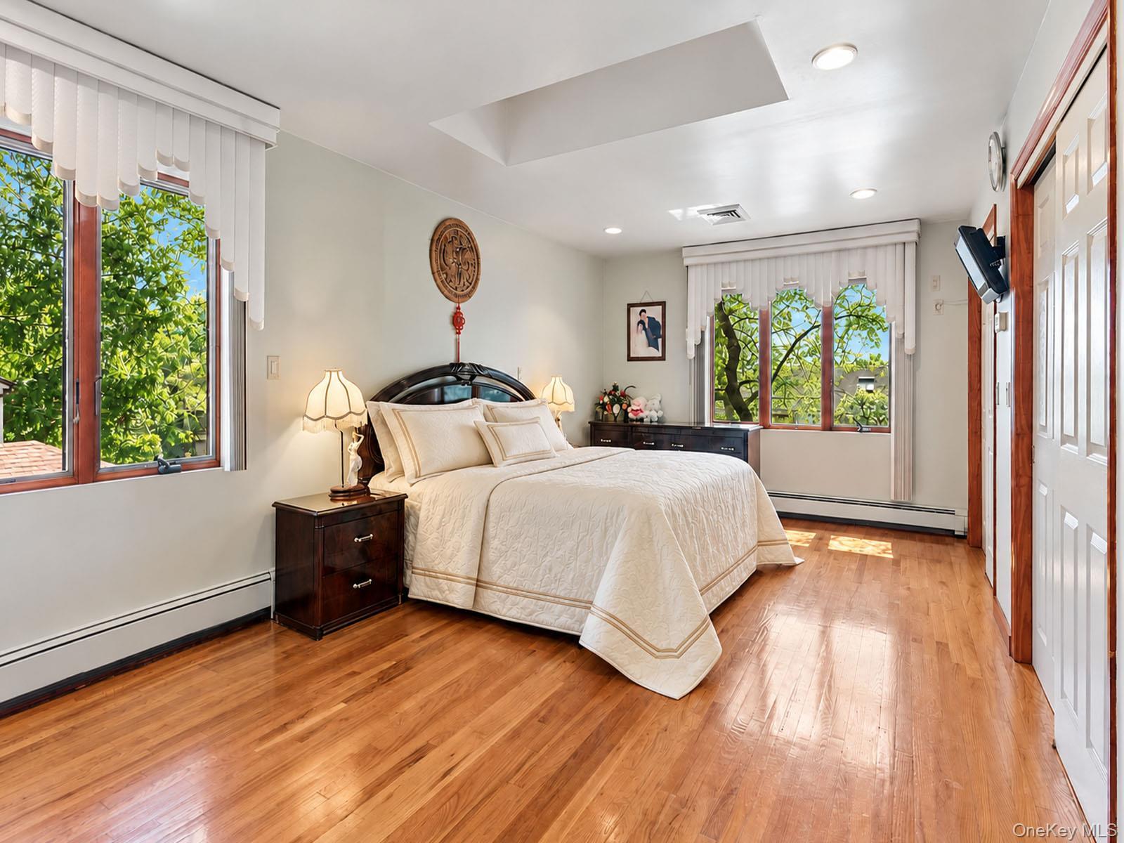 Single Family 35th Avenue  Queens, NY 11358, MLS-1058268-26