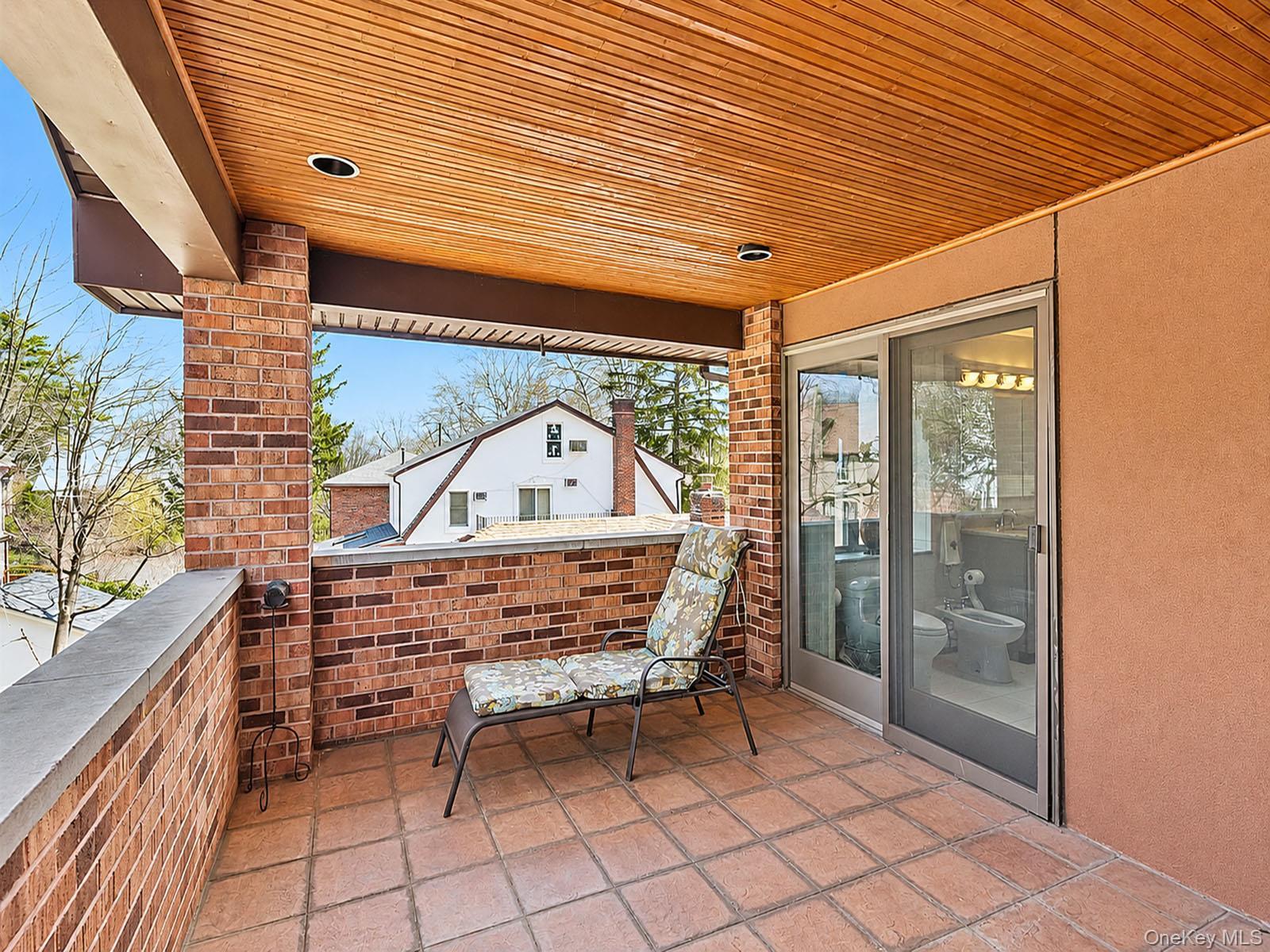 Single Family 35th Avenue  Queens, NY 11358, MLS-1058268-9