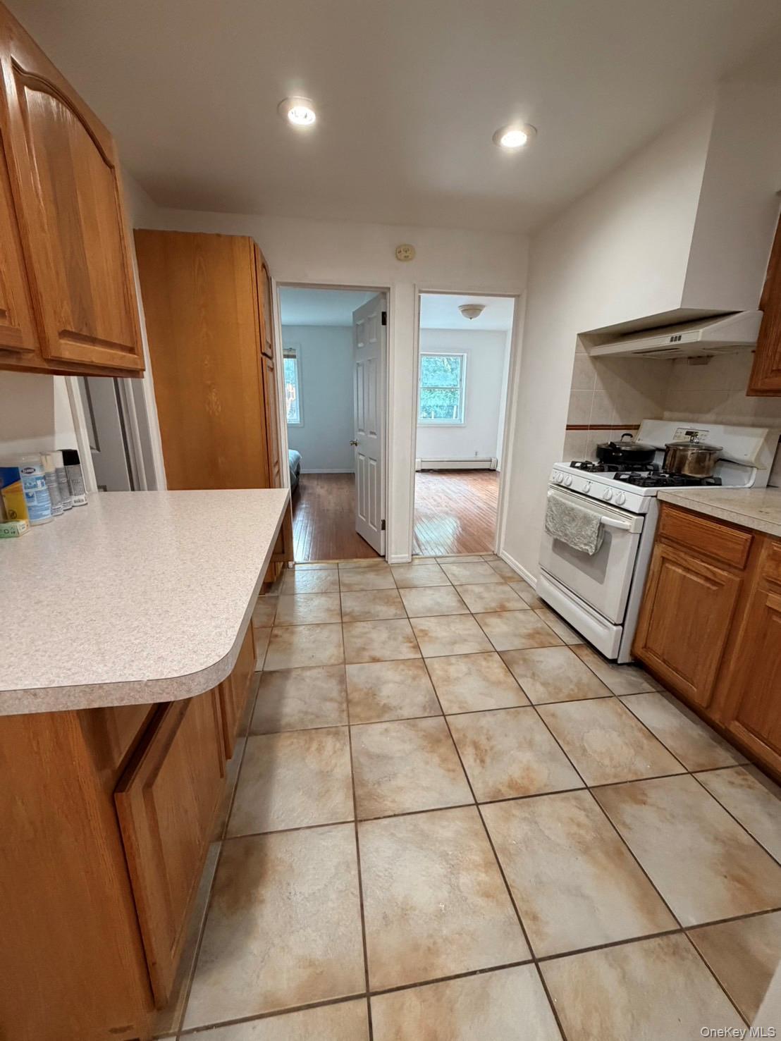 Single Family Junction Boulevard Queens, NY 11373, MLS-1058276-14