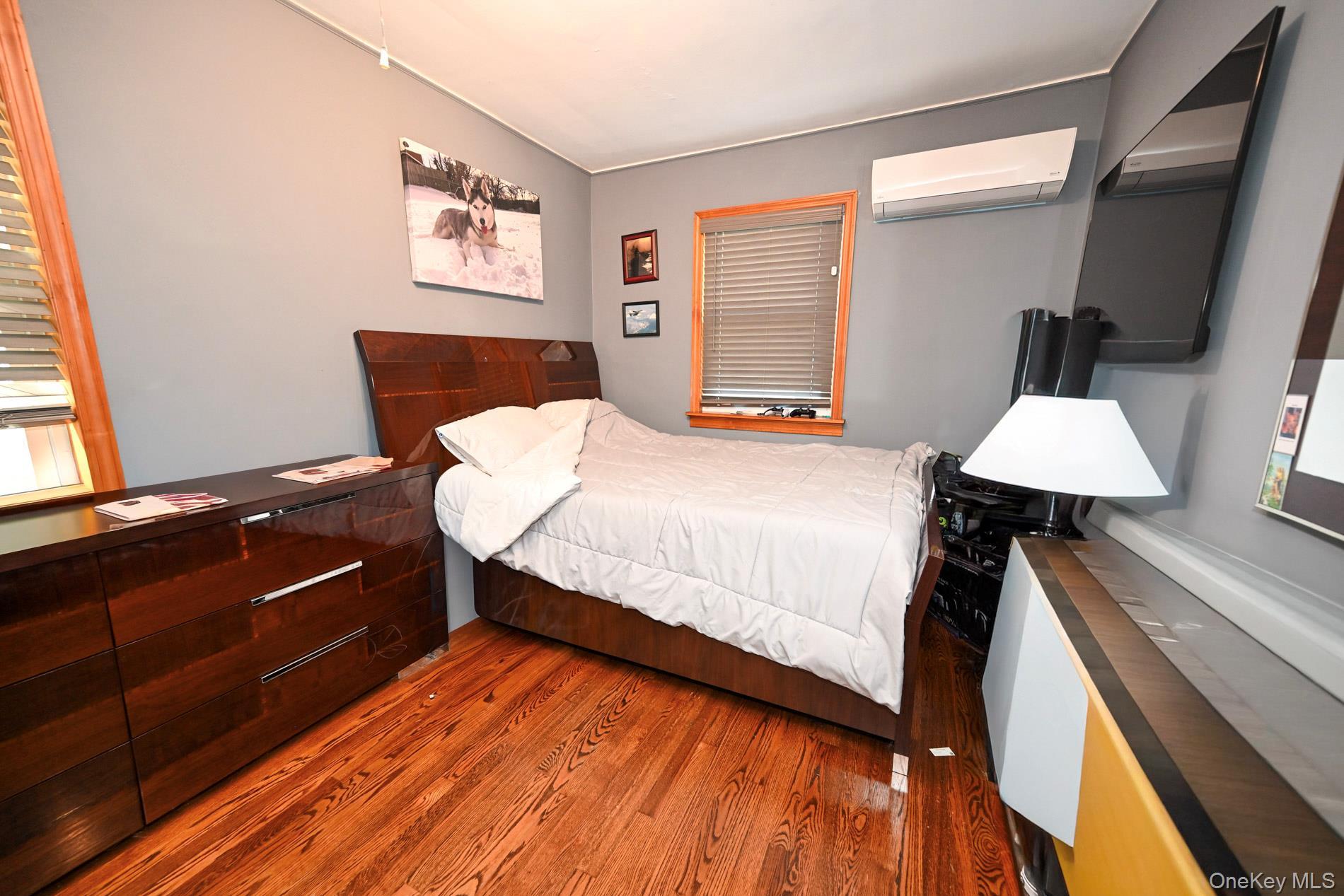 Single Family 58th Road  Queens, NY 11379, MLS-1058279-10