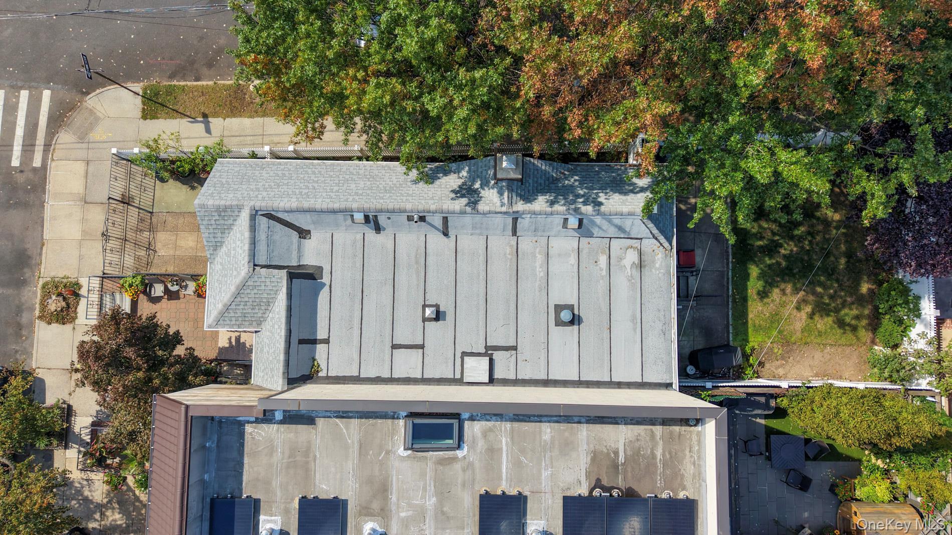 Single Family 58th Road  Queens, NY 11379, MLS-1058279-23