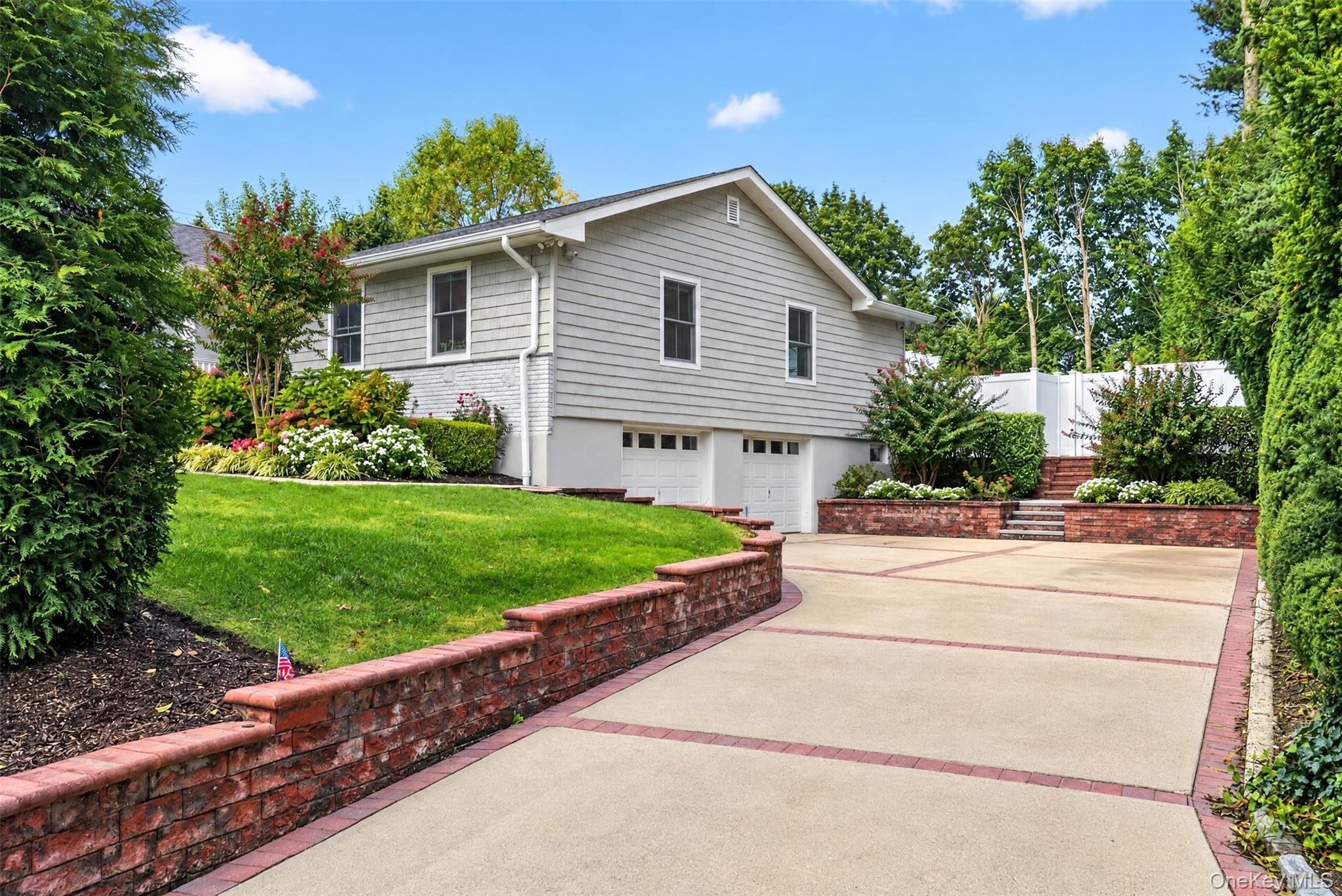 Single Family Valley Avenue Nassau County, NY 11560, MLS-1058290-44