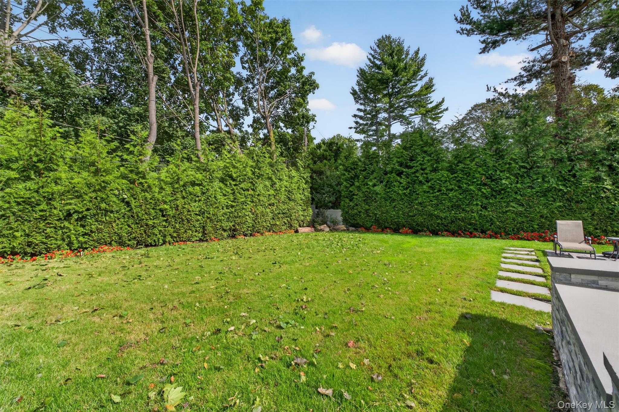 Single Family Valley Avenue Nassau County, NY 11560, MLS-1058290-47