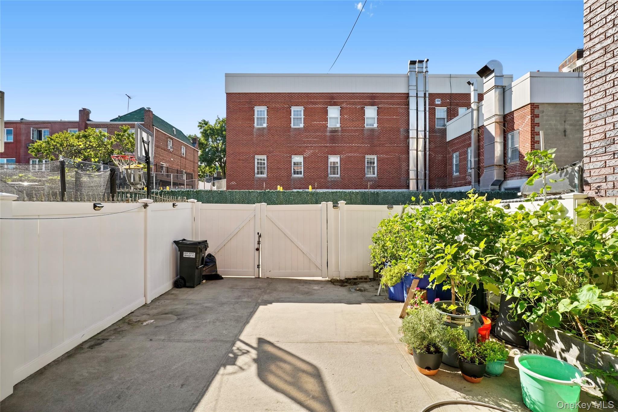 Single Family 63rd Street  Queens, NY 11377, MLS-1058331-21