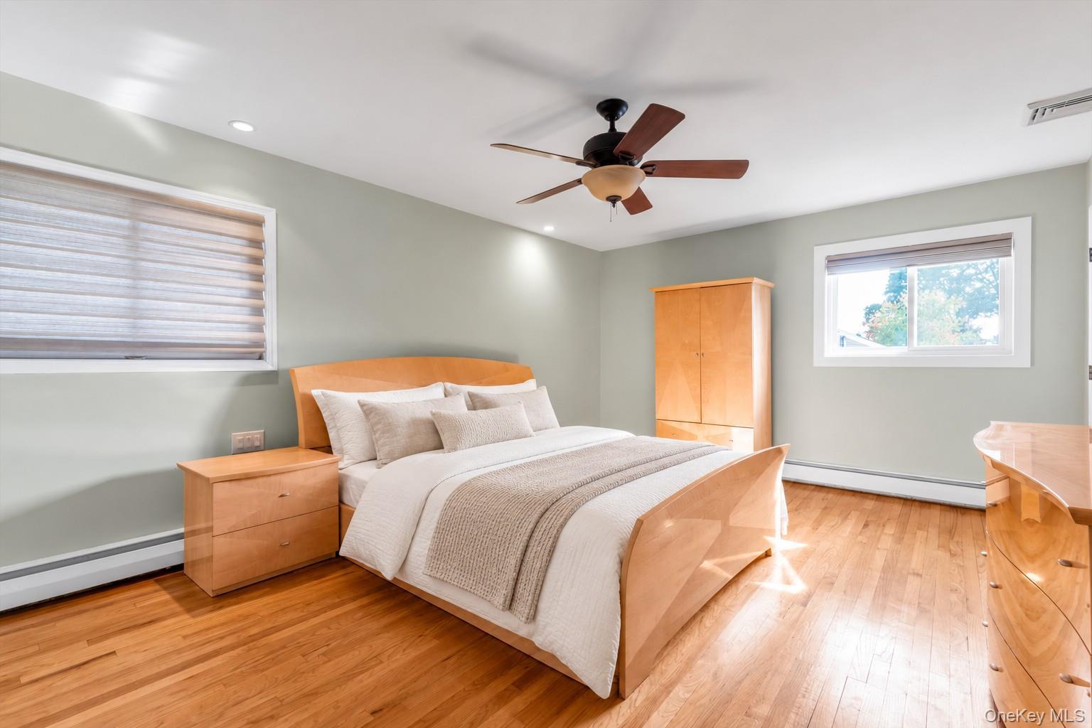 Single Family Lesley Drive  Nassau County, NY 11791, MLS-1058348-17