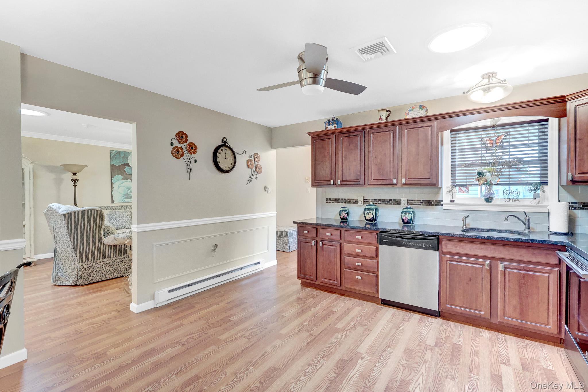 Single Family Forge Lane Suffolk County, NY 11727, MLS-1058367-8