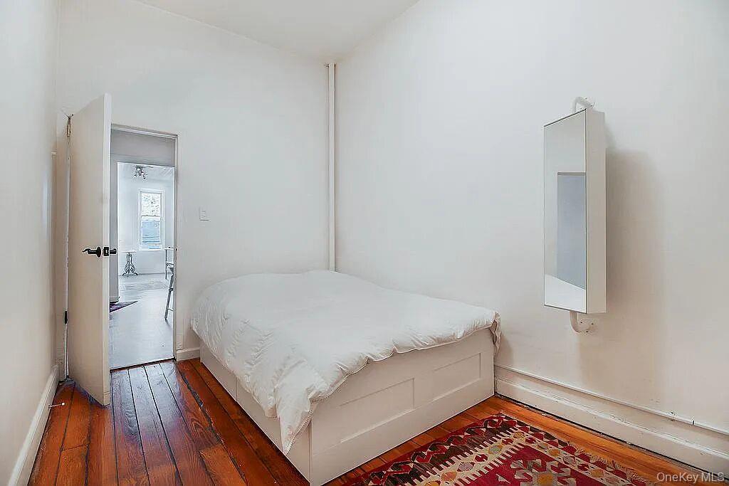 Single Family Irving Avenue  Brooklyn, NY 11237, MLS-1058383-7
