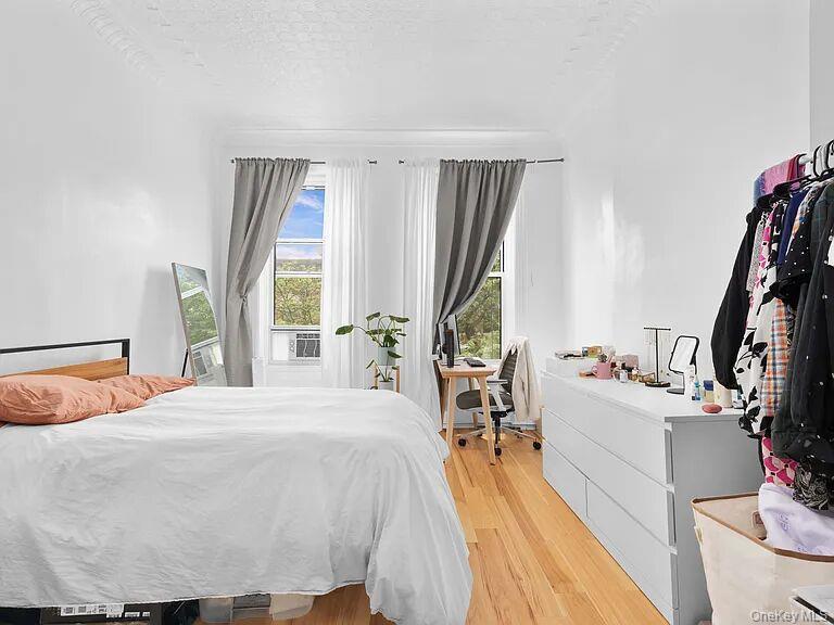 Single Family Irving Avenue  Brooklyn, NY 11237, MLS-1058383-8