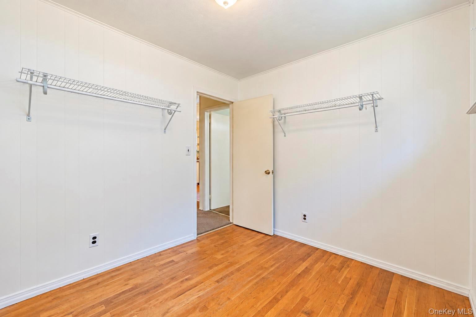 Single Family Midday Drive Suffolk County, NY 11720, MLS-1058385-10