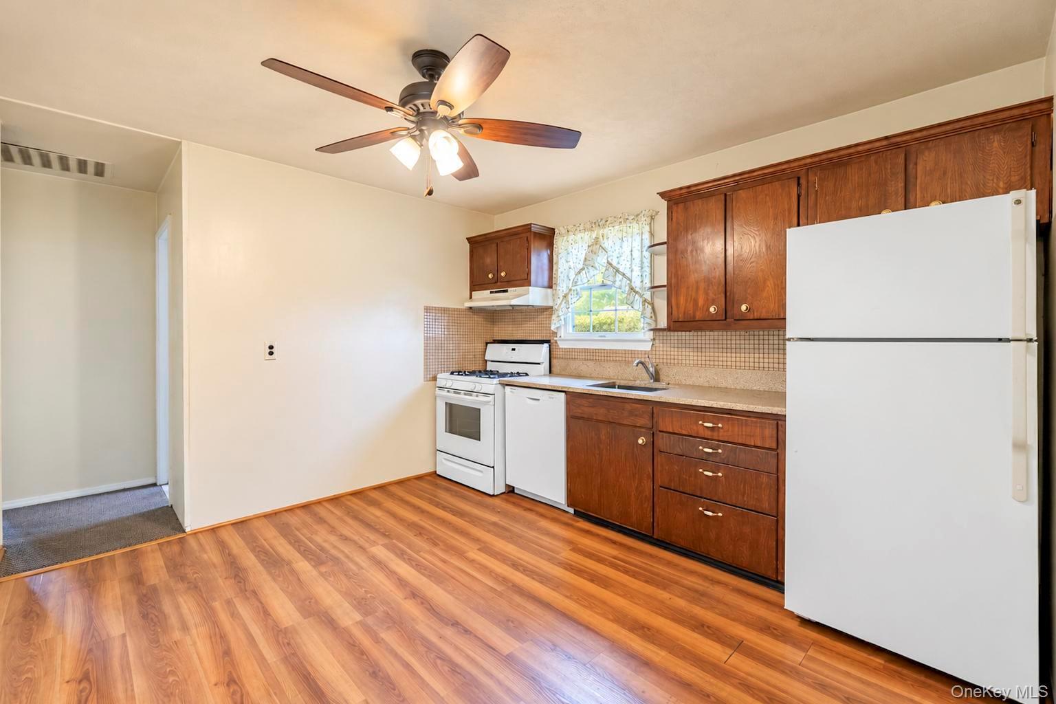 Single Family Midday Drive Suffolk County, NY 11720, MLS-1058385-15