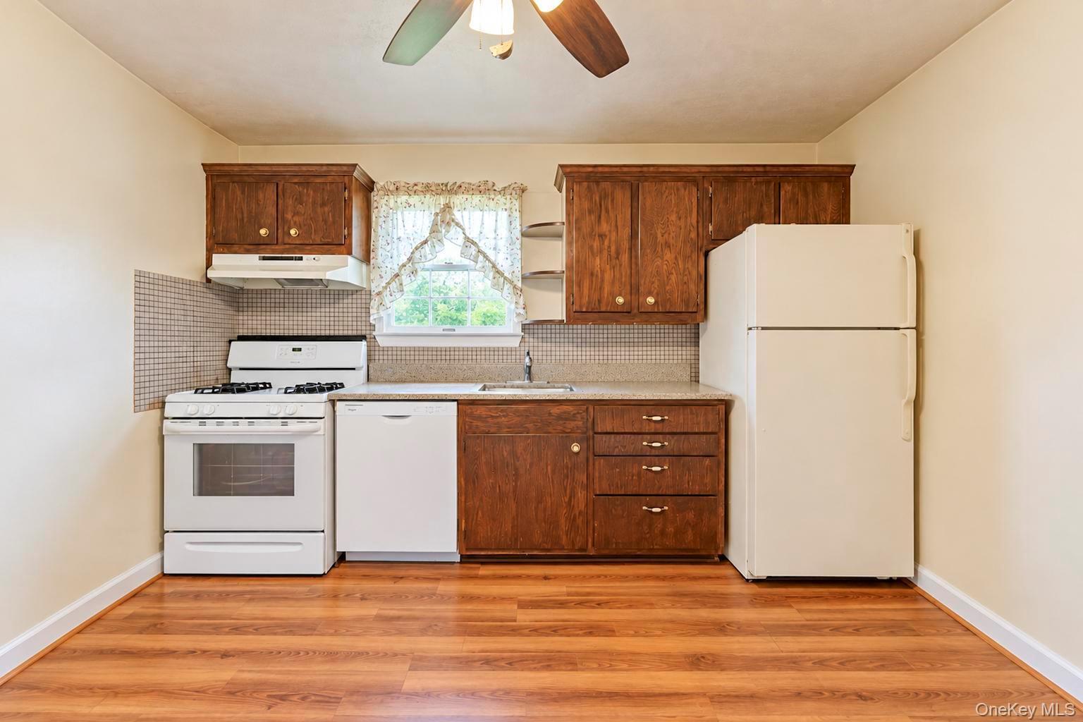 Single Family Midday Drive Suffolk County, NY 11720, MLS-1058385-17