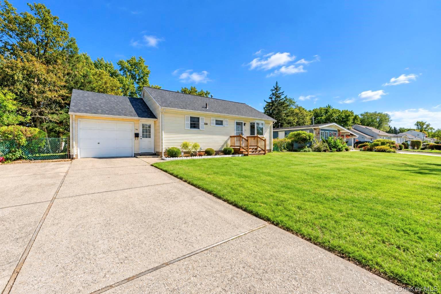 Single Family Midday Drive Suffolk County, NY 11720, MLS-1058385-3