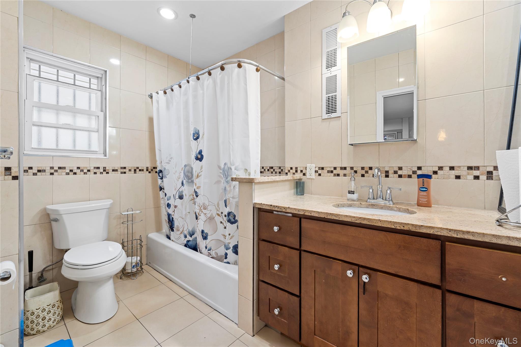 Single Family 166th Street Queens, NY 11433, MLS-1058405-12