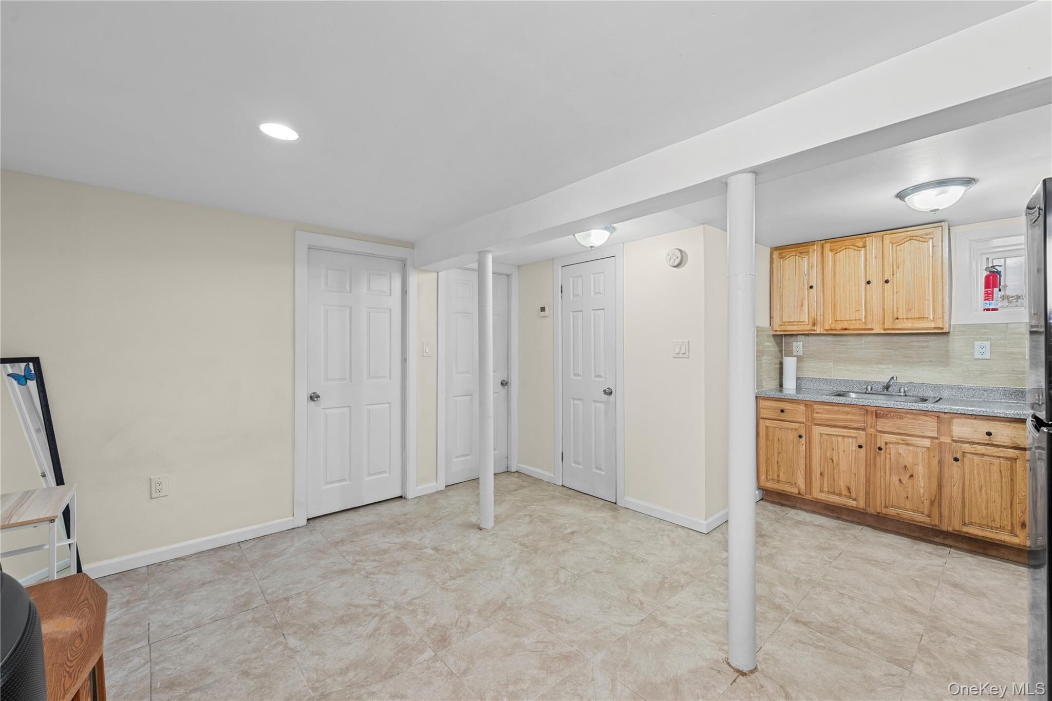 Single Family 166th Street Queens, NY 11433, MLS-1058405-21