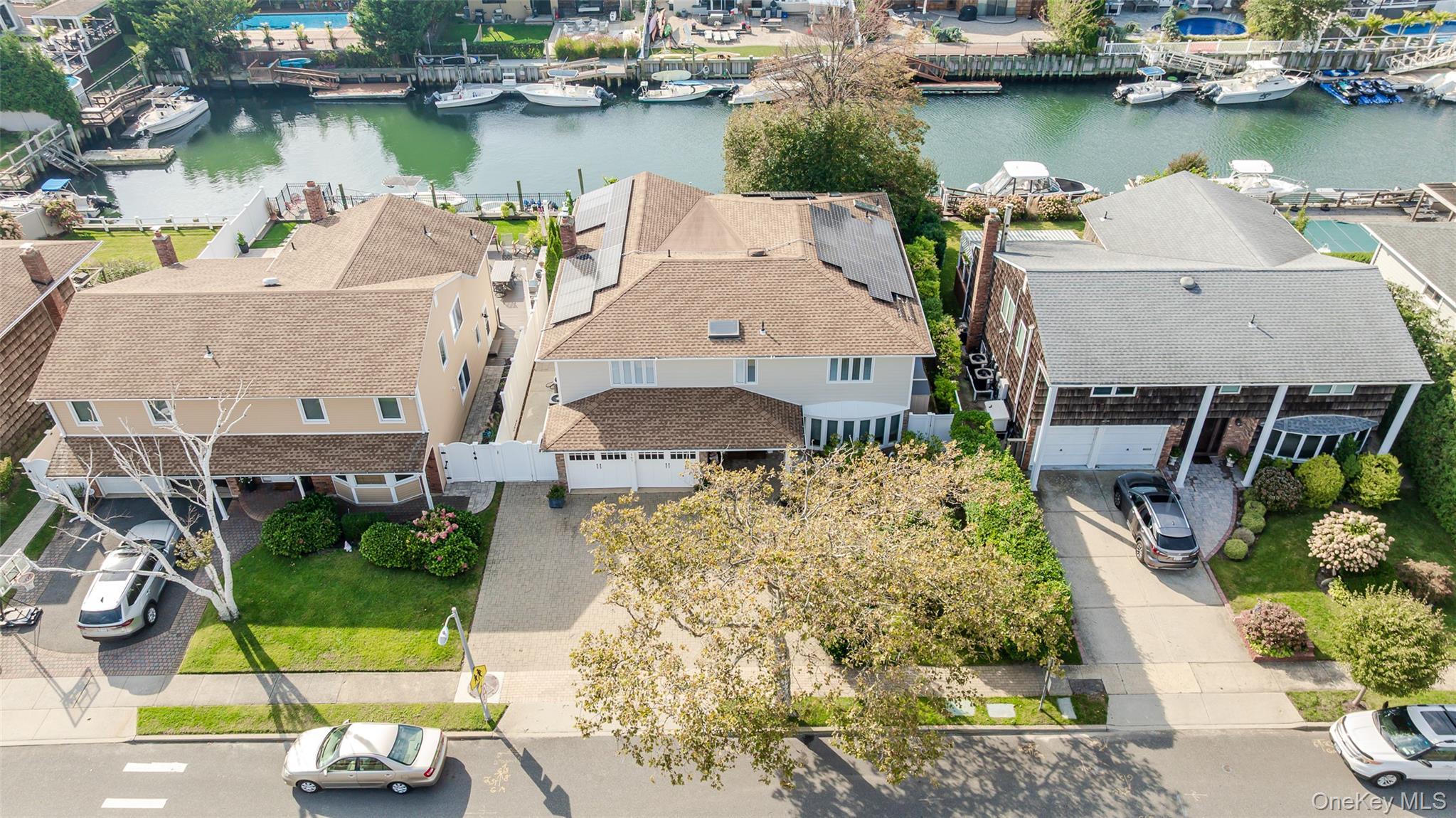 Single Family Lagoon Drive E Nassau County, NY 11561, MLS-1058413-2