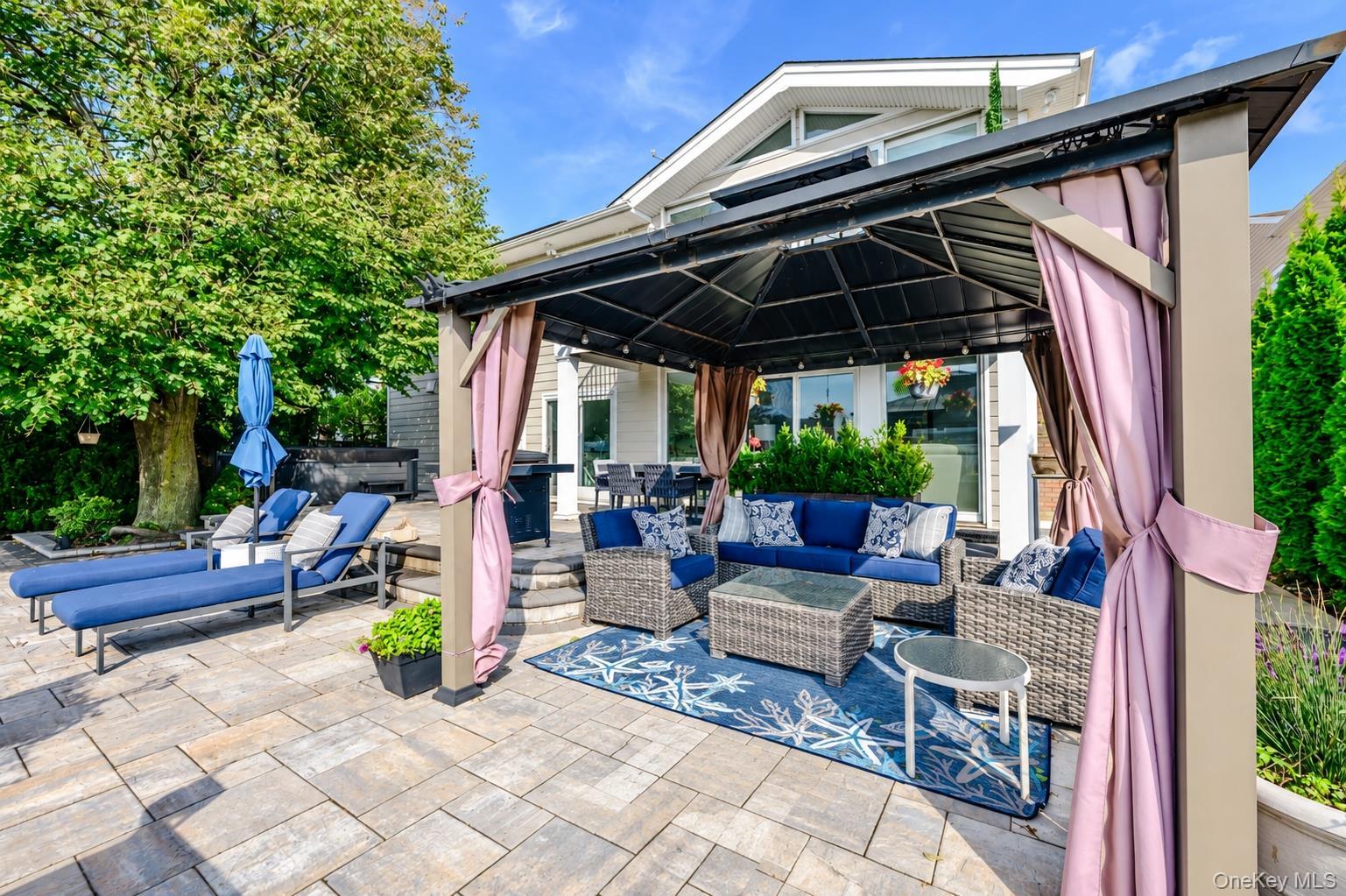 Single Family Lagoon Drive E Nassau County, NY 11561, MLS-1058413-37