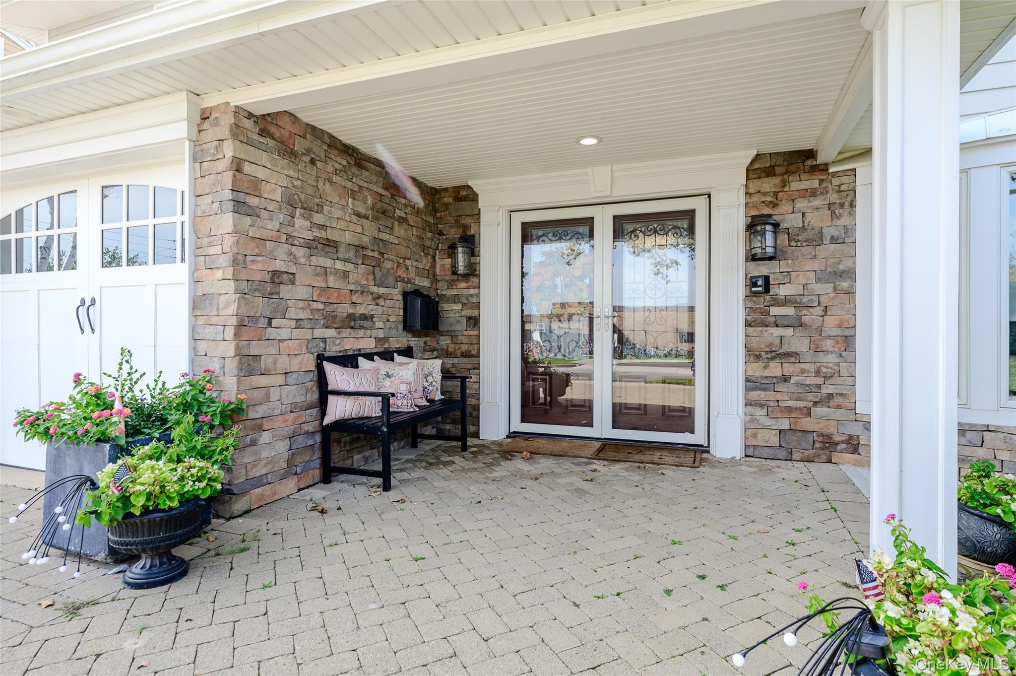 Single Family Lagoon Drive E Nassau County, NY 11561, MLS-1058413-4