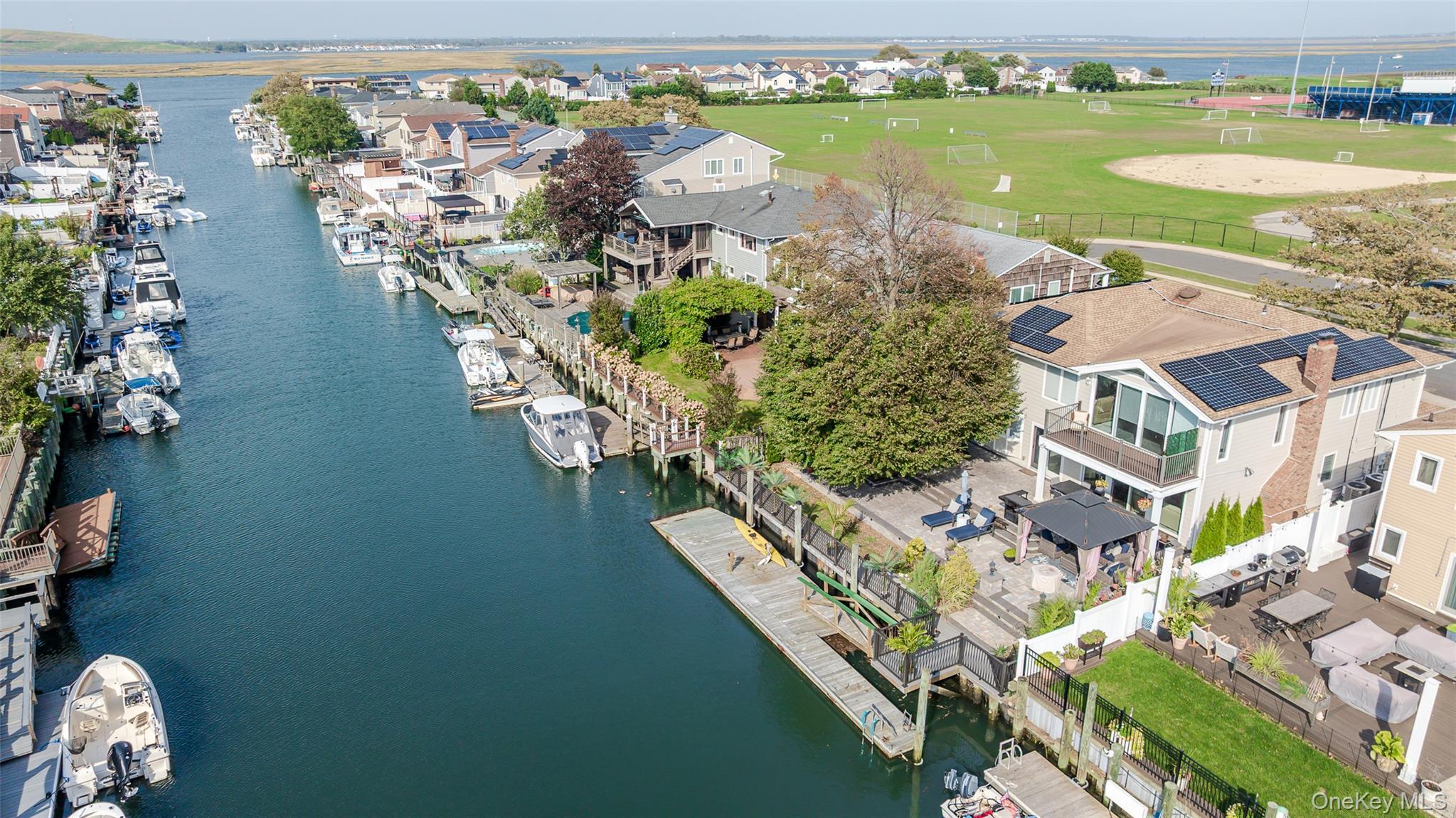 Single Family Lagoon Drive E Nassau County, NY 11561, MLS-1058413-41