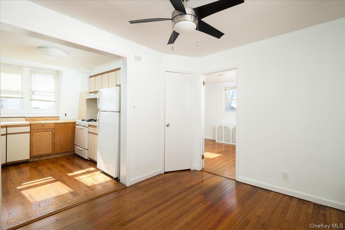 Single Family 10th Avenue Queens, NY 11357, MLS-1058424-23