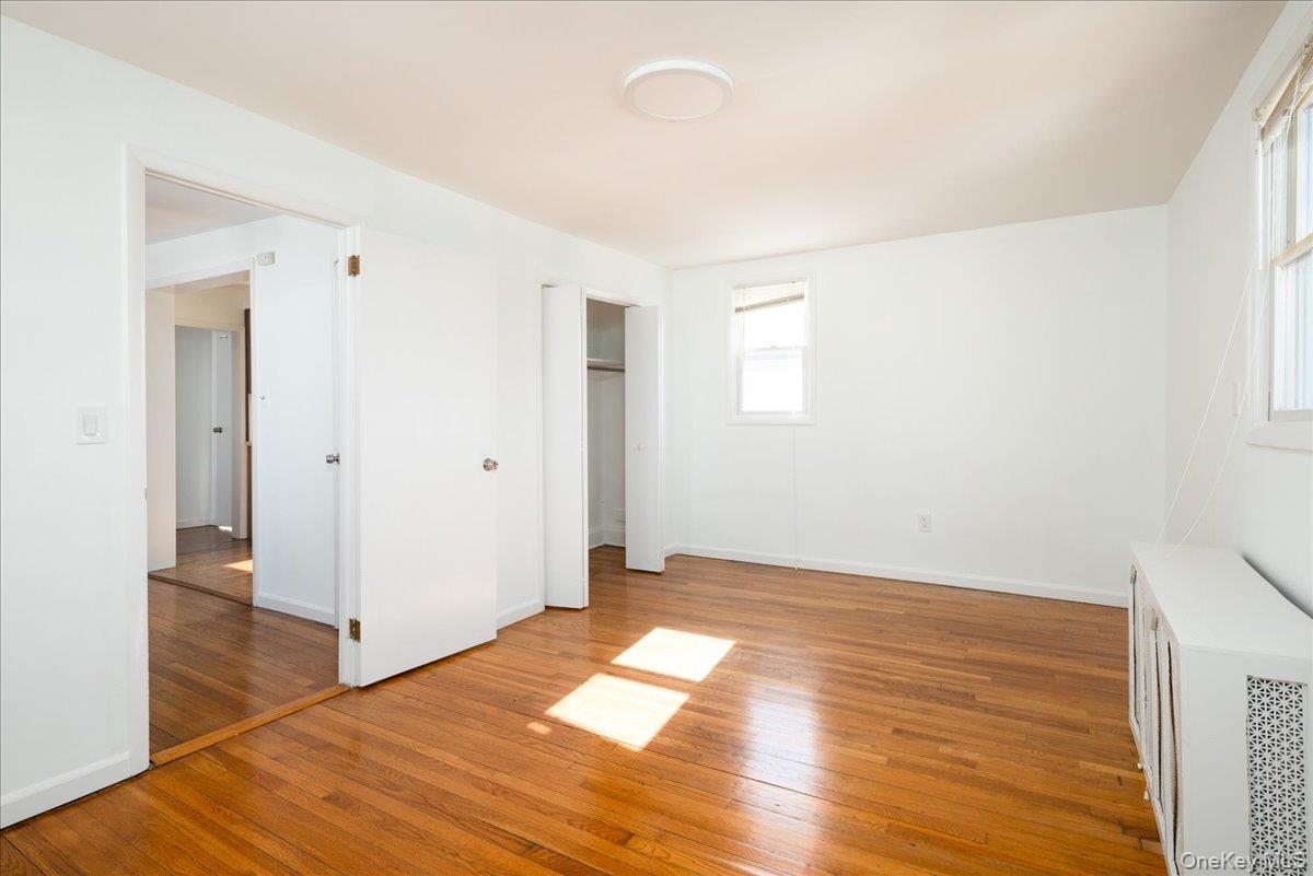 Single Family 10th Avenue Queens, NY 11357, MLS-1058424-24