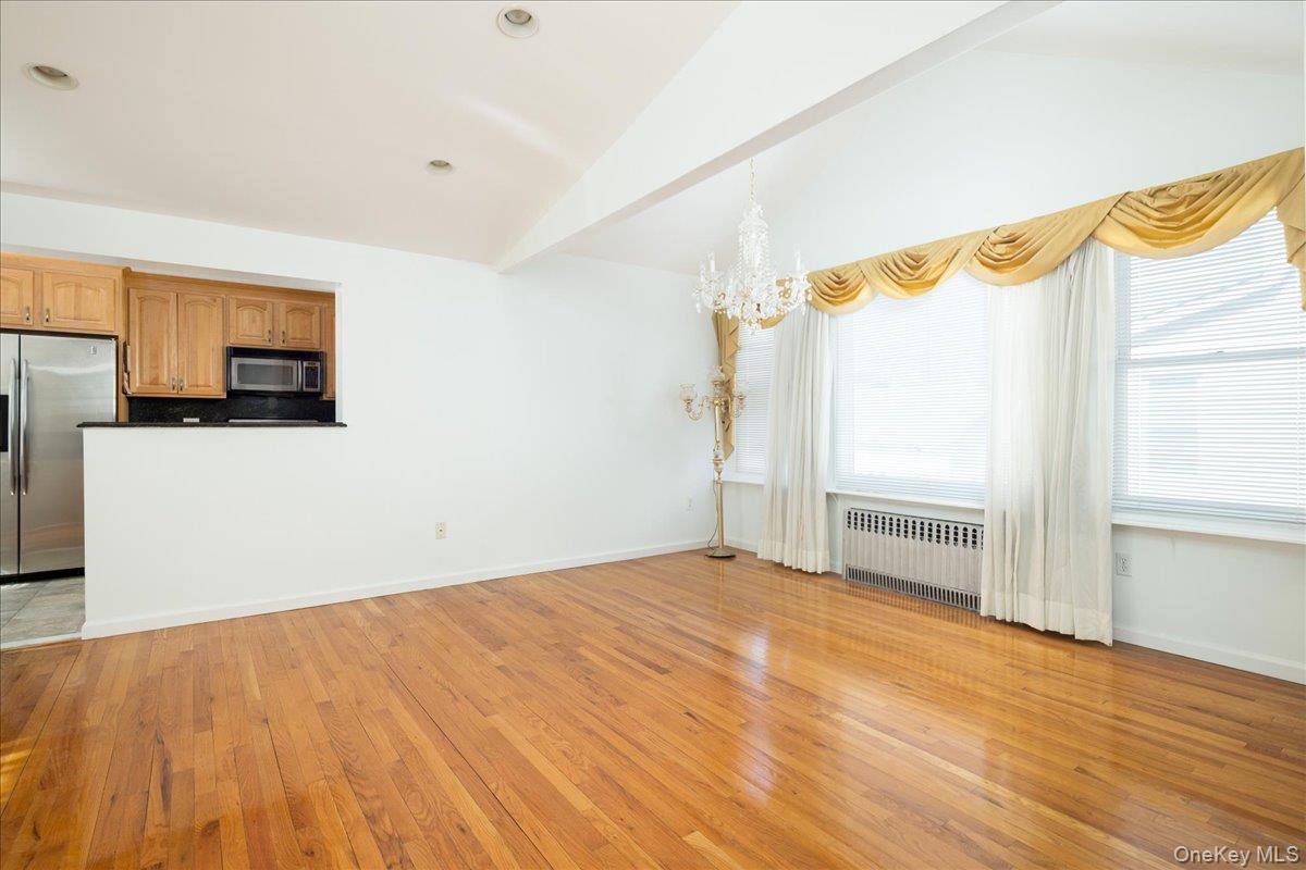 Single Family 10th Avenue Queens, NY 11357, MLS-1058424-6
